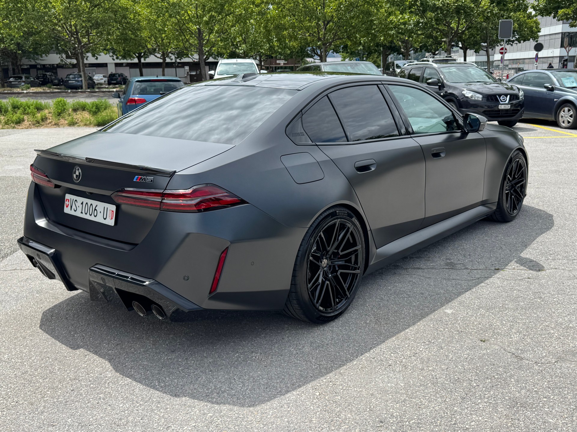 BMW M5 xDrive-image-3