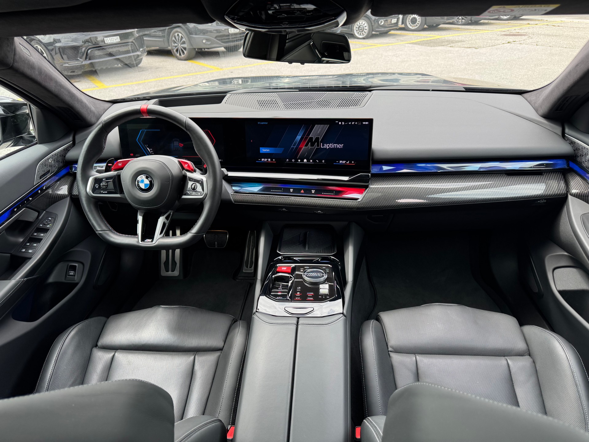 BMW M5 xDrive-image-15