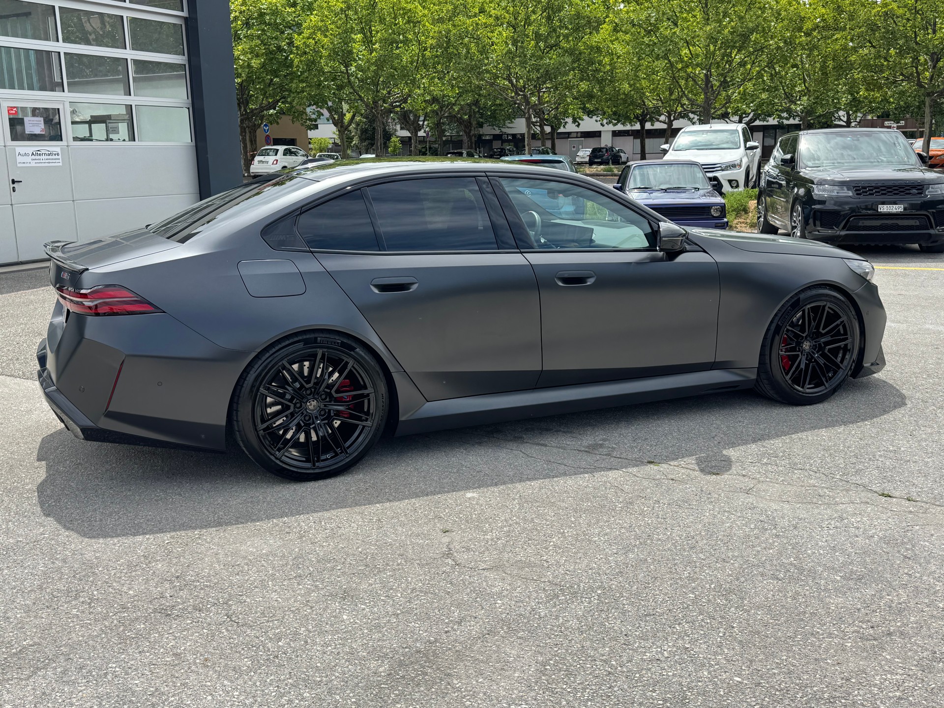 BMW M5 xDrive-image-2
