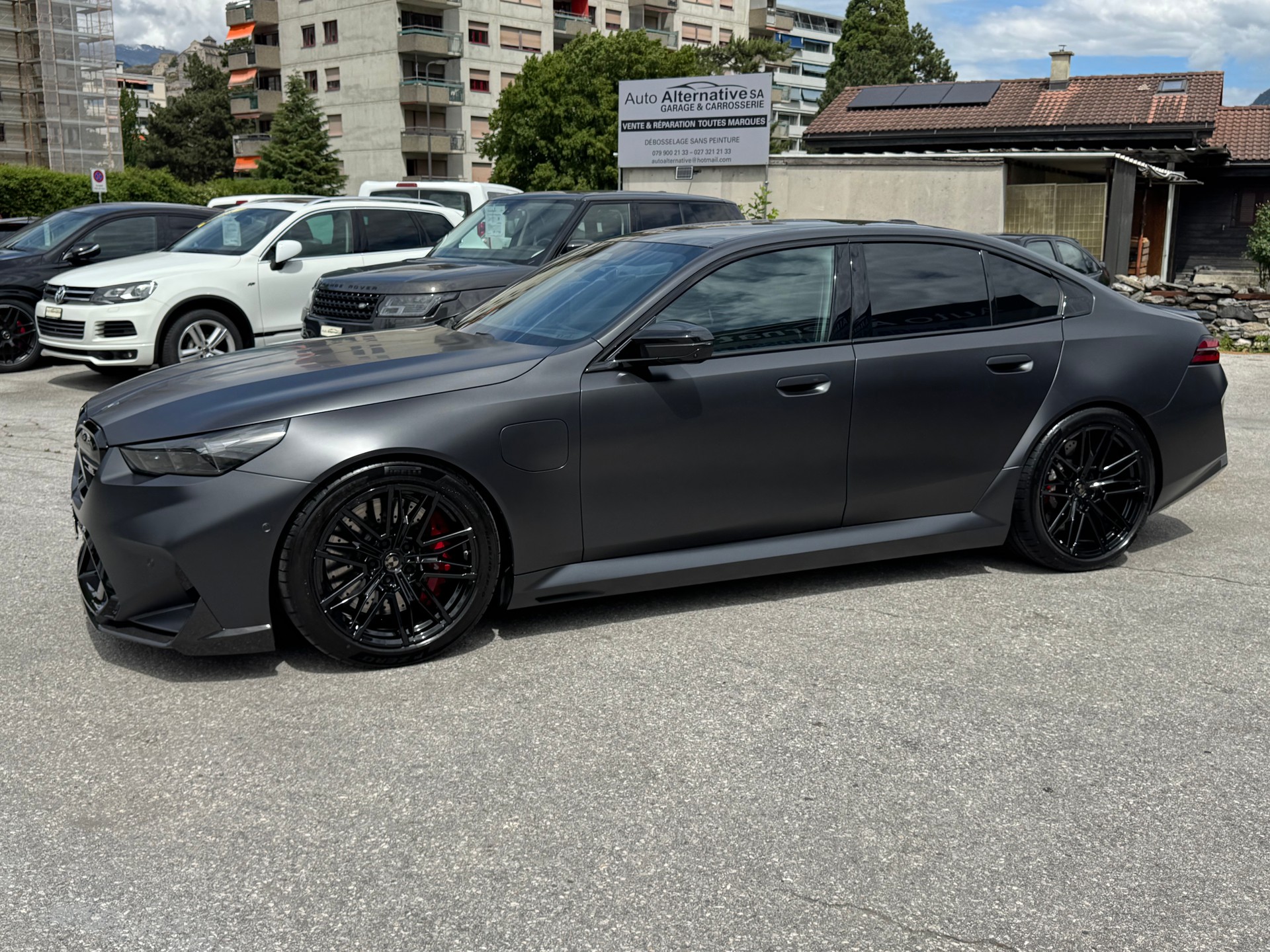 BMW M5 xDrive-image-8