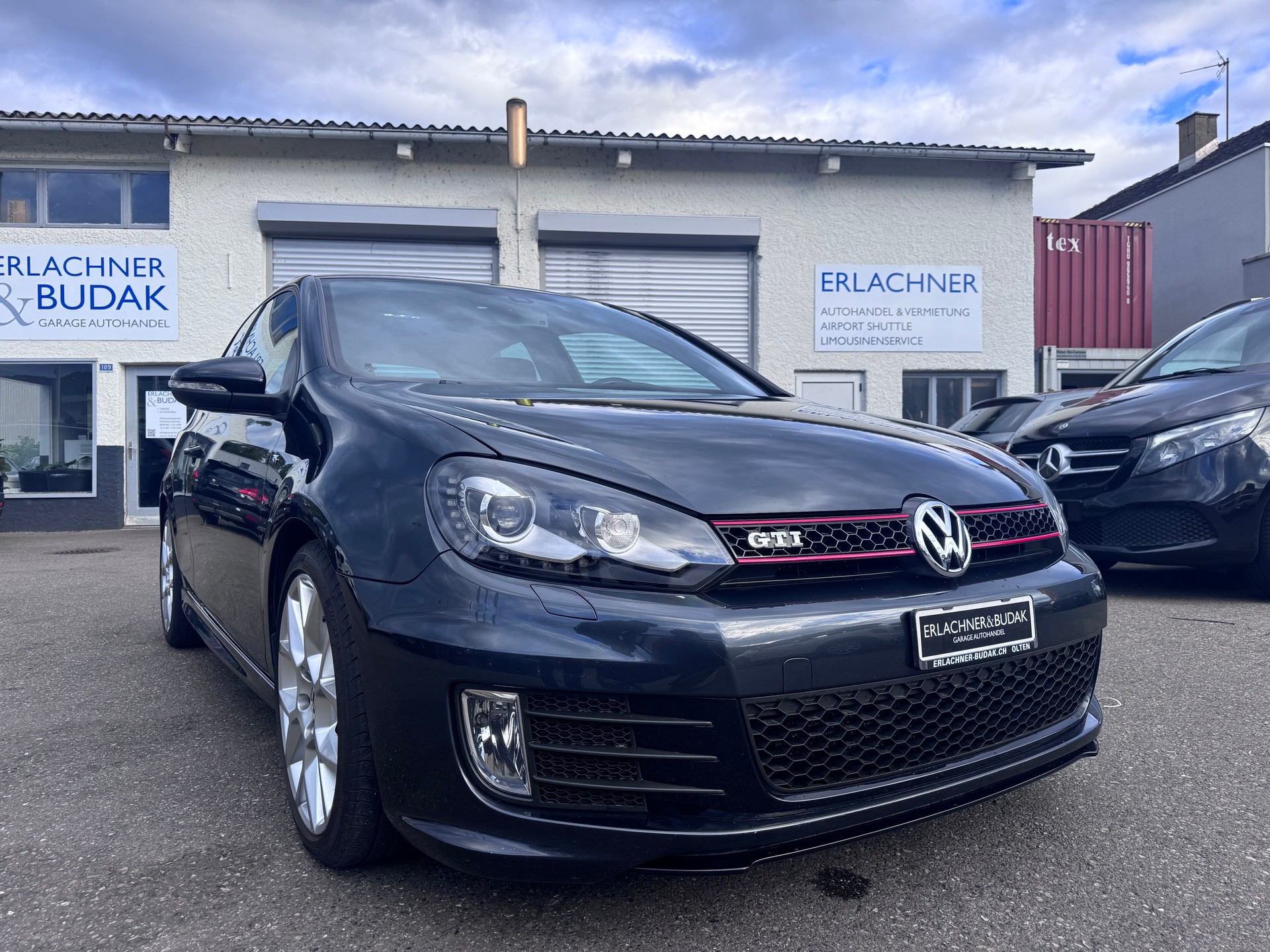 VW Golf 2.0 TSI GTI Edition 35-image-0