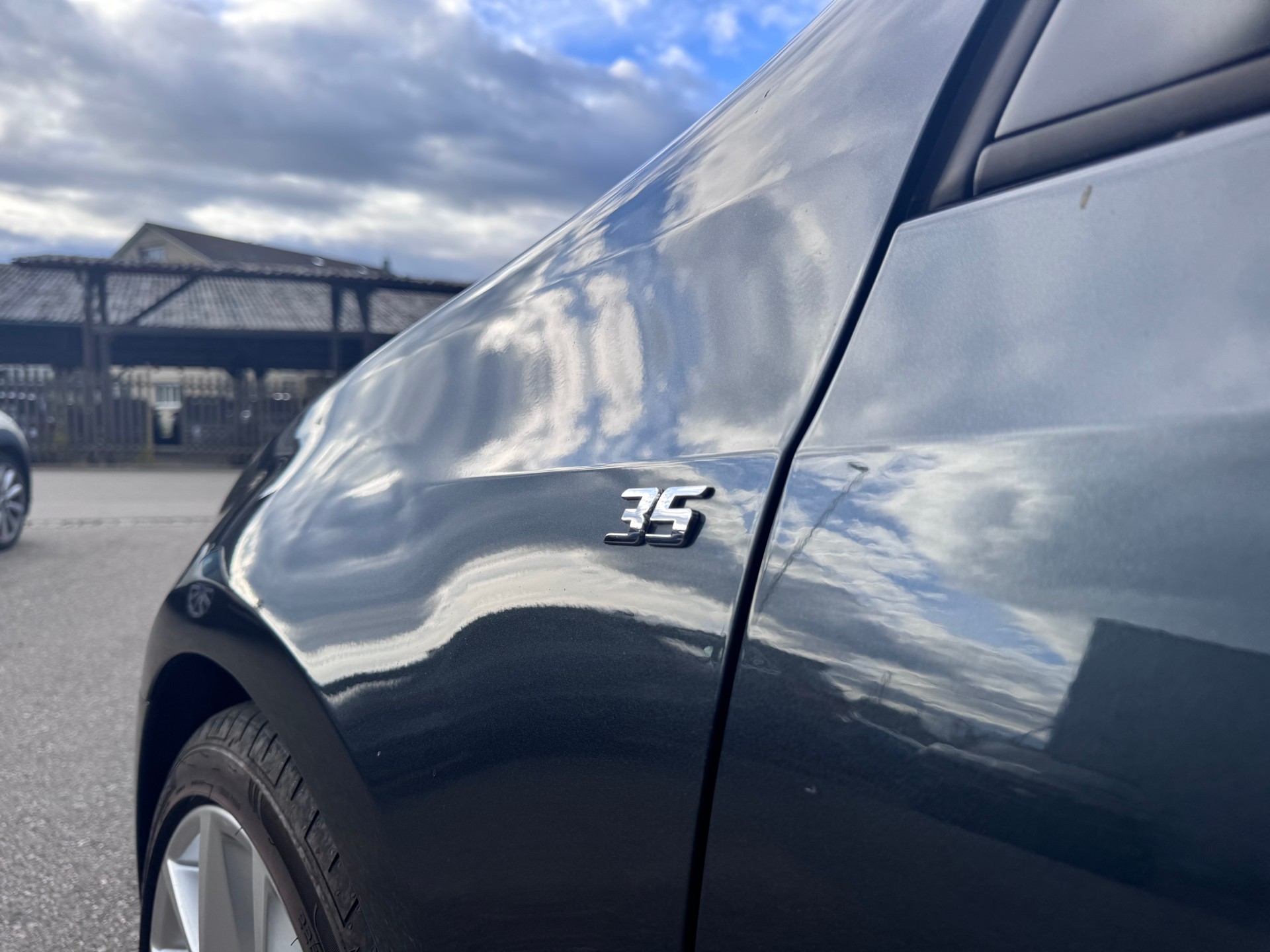 VW Golf 2.0 TSI GTI Edition 35-image-11