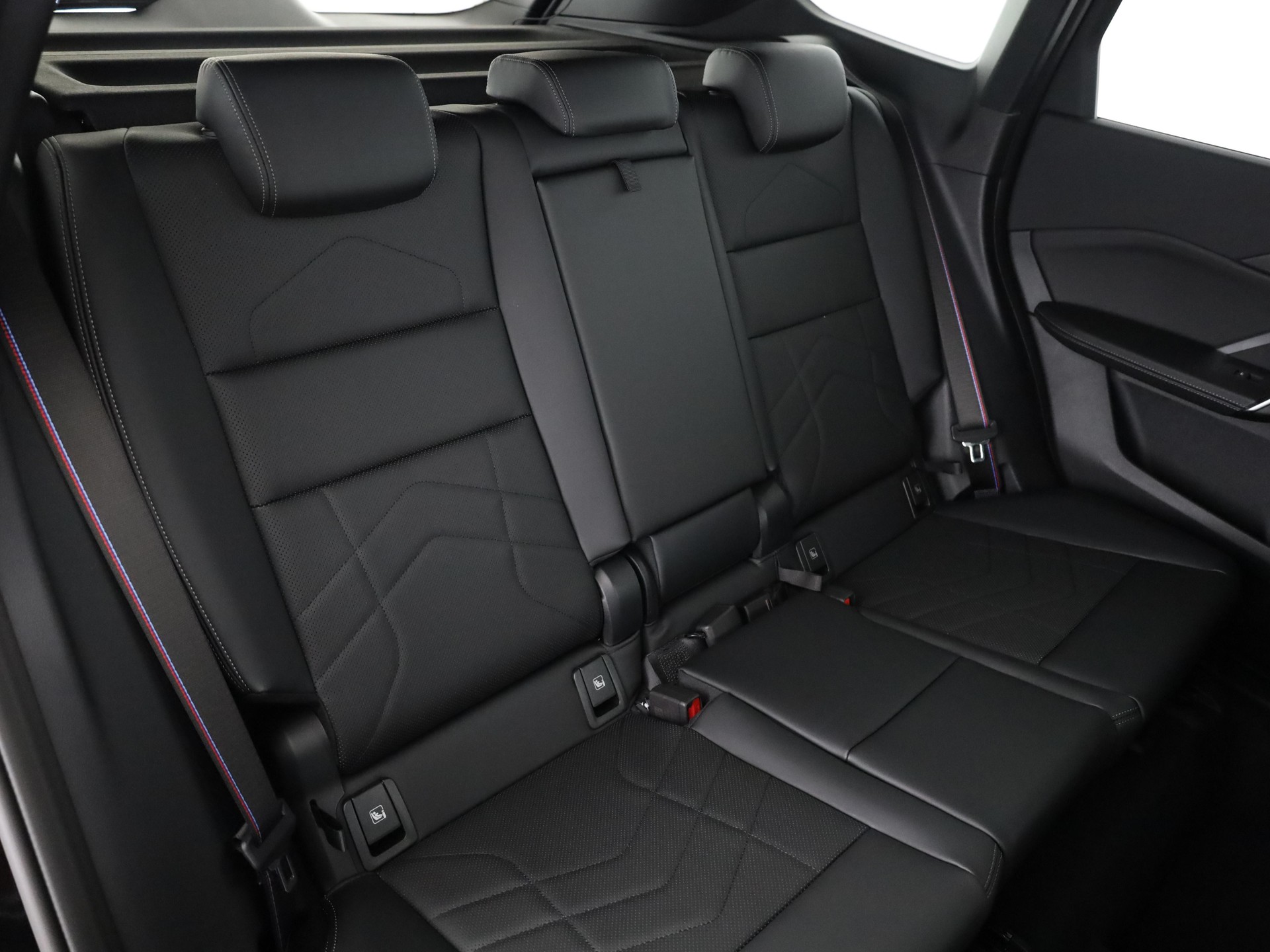 BMW X1 23i xDrive paddles-image-15