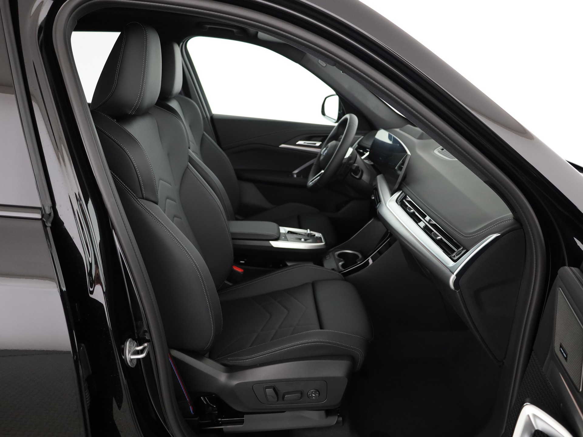 BMW X1 23i xDrive paddles-image-14