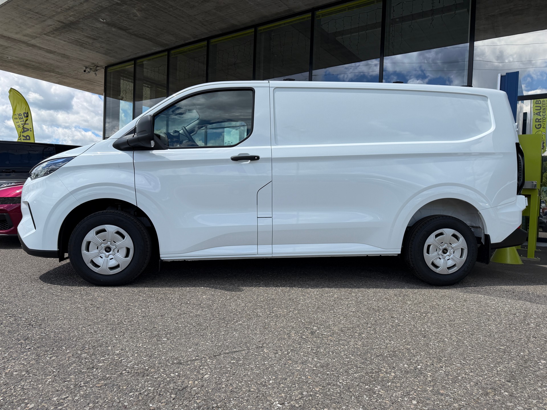 FORD Transit Custom Van 280 L1H1 Trend - NETTOPREIS SONDERMODELL mit 2.9% Leasing-image-3