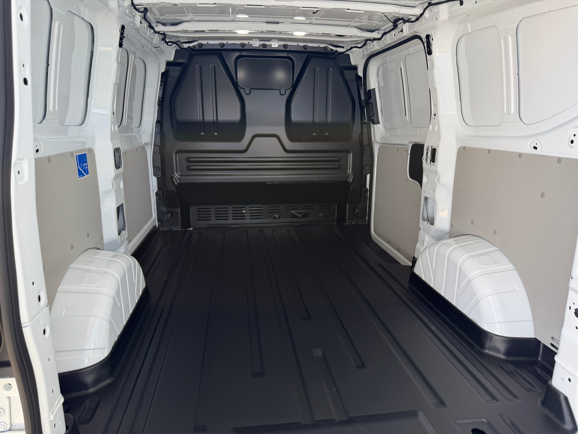 FORD Transit Custom Van 280 L1H1 Trend - NETTOPREIS SONDERMODELL mit 2.9% Leasing-image-10