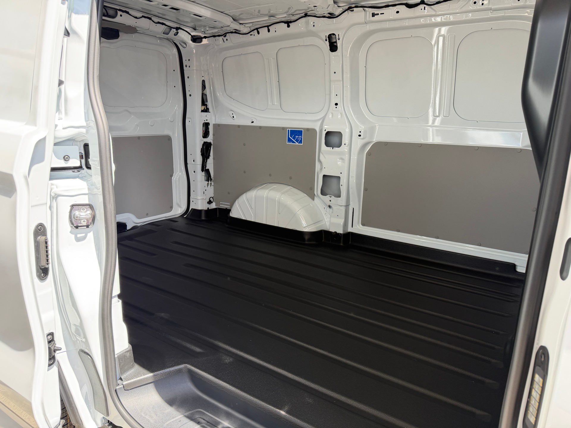 FORD Transit Custom Van 280 L1H1 Trend - NETTOPREIS SONDERMODELL mit 2.9% Leasing-image-9