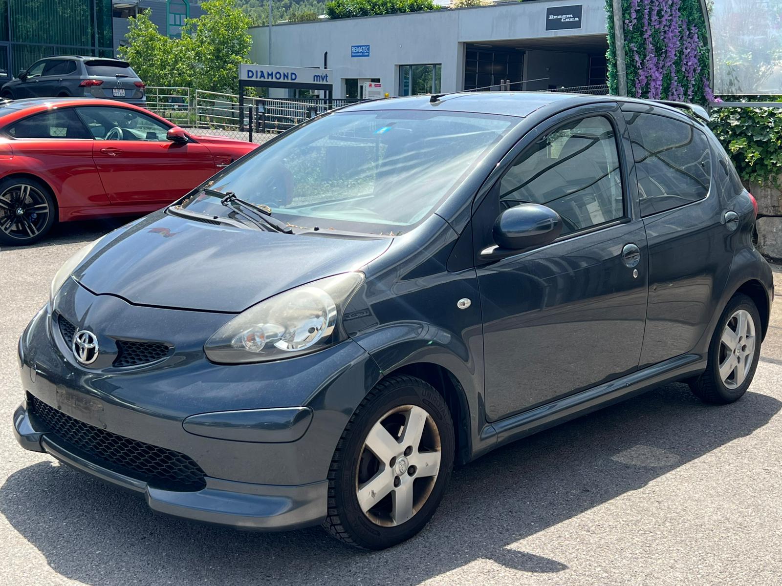 TOYOTA Aygo 1.0 Linea Terra-image-0