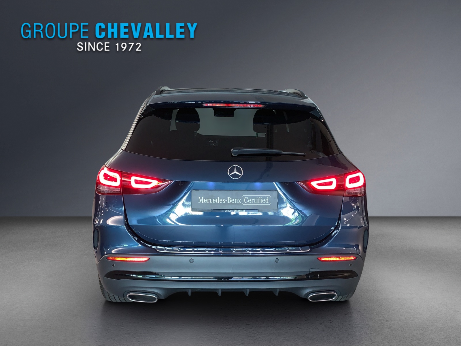 MERCEDES-BENZ GLA 250 AMG Line 4Matic-image-4