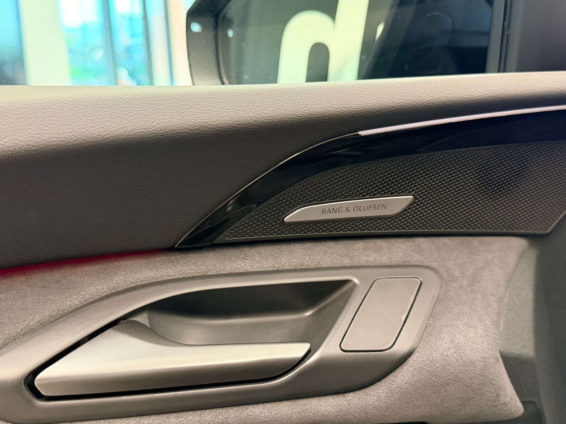 AUDI SQ5 TFSI quattro S-tronic-image-15