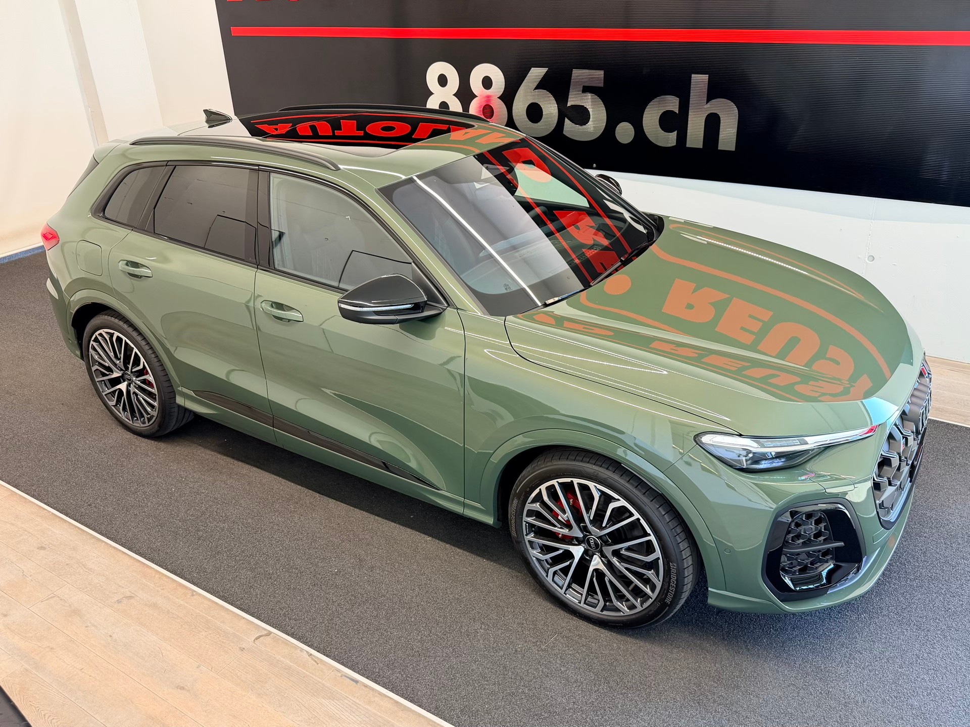 AUDI SQ5 TFSI quattro S-tronic-image-5