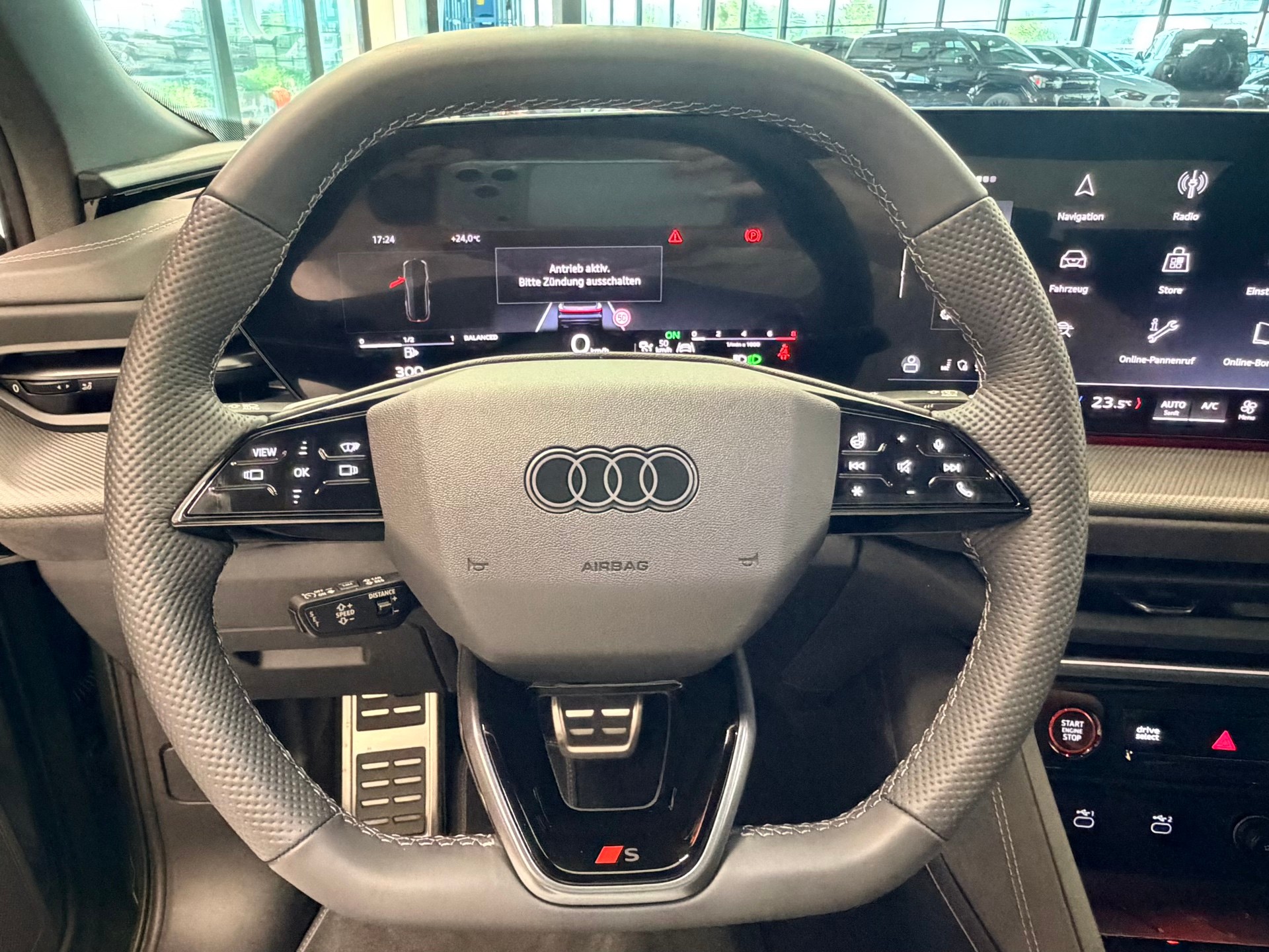 AUDI SQ5 TFSI quattro S-tronic-image-28