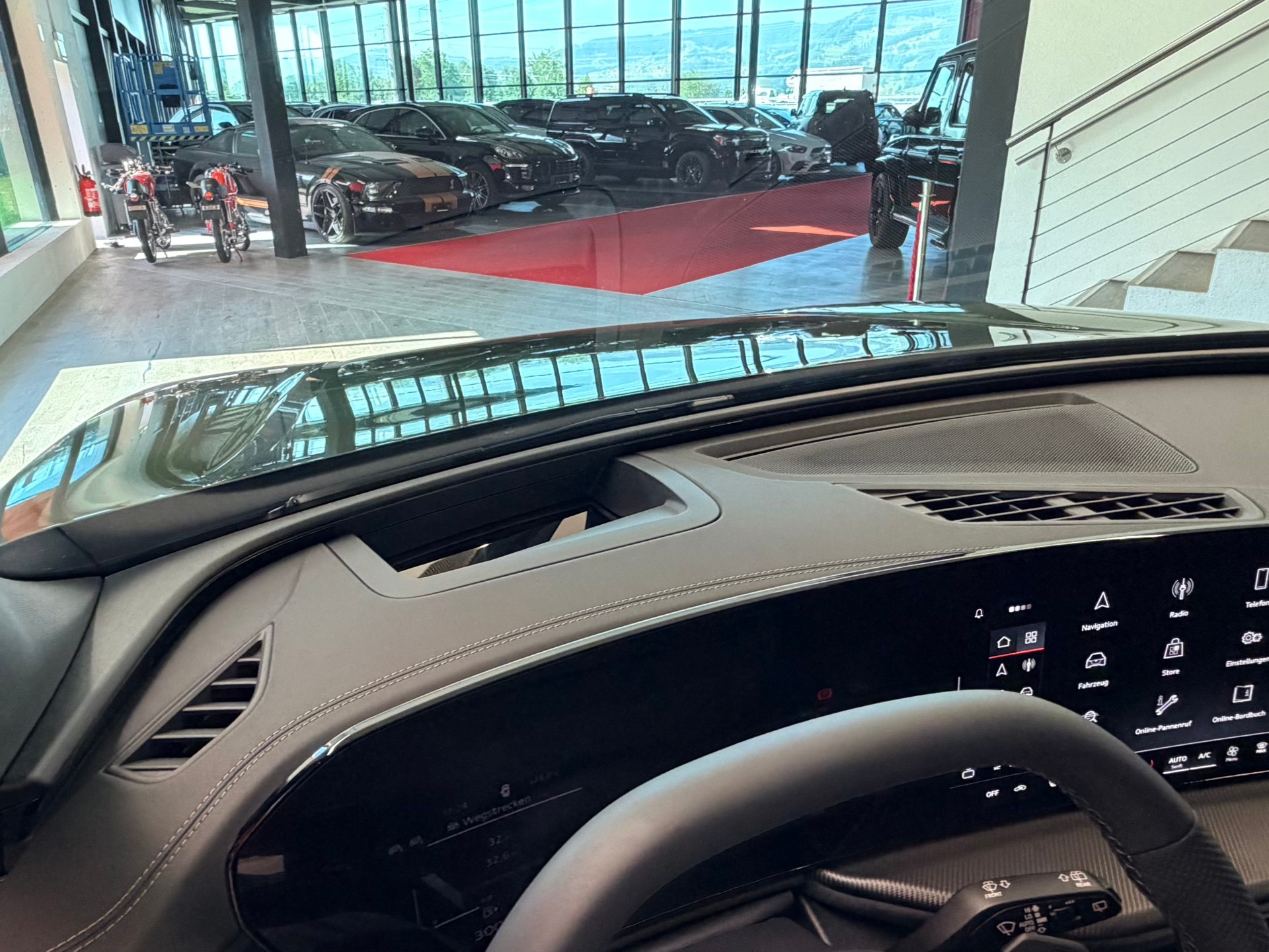 AUDI SQ5 TFSI quattro S-tronic-image-29