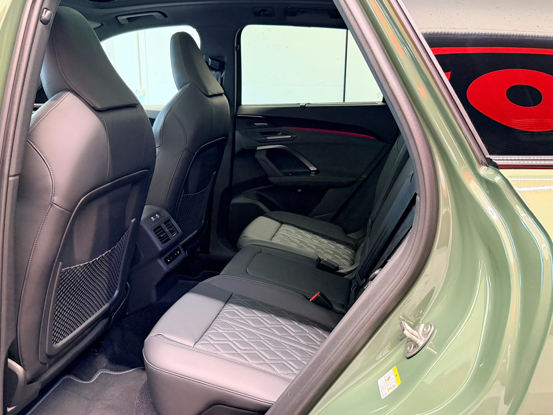 AUDI SQ5 TFSI quattro S-tronic-image-19