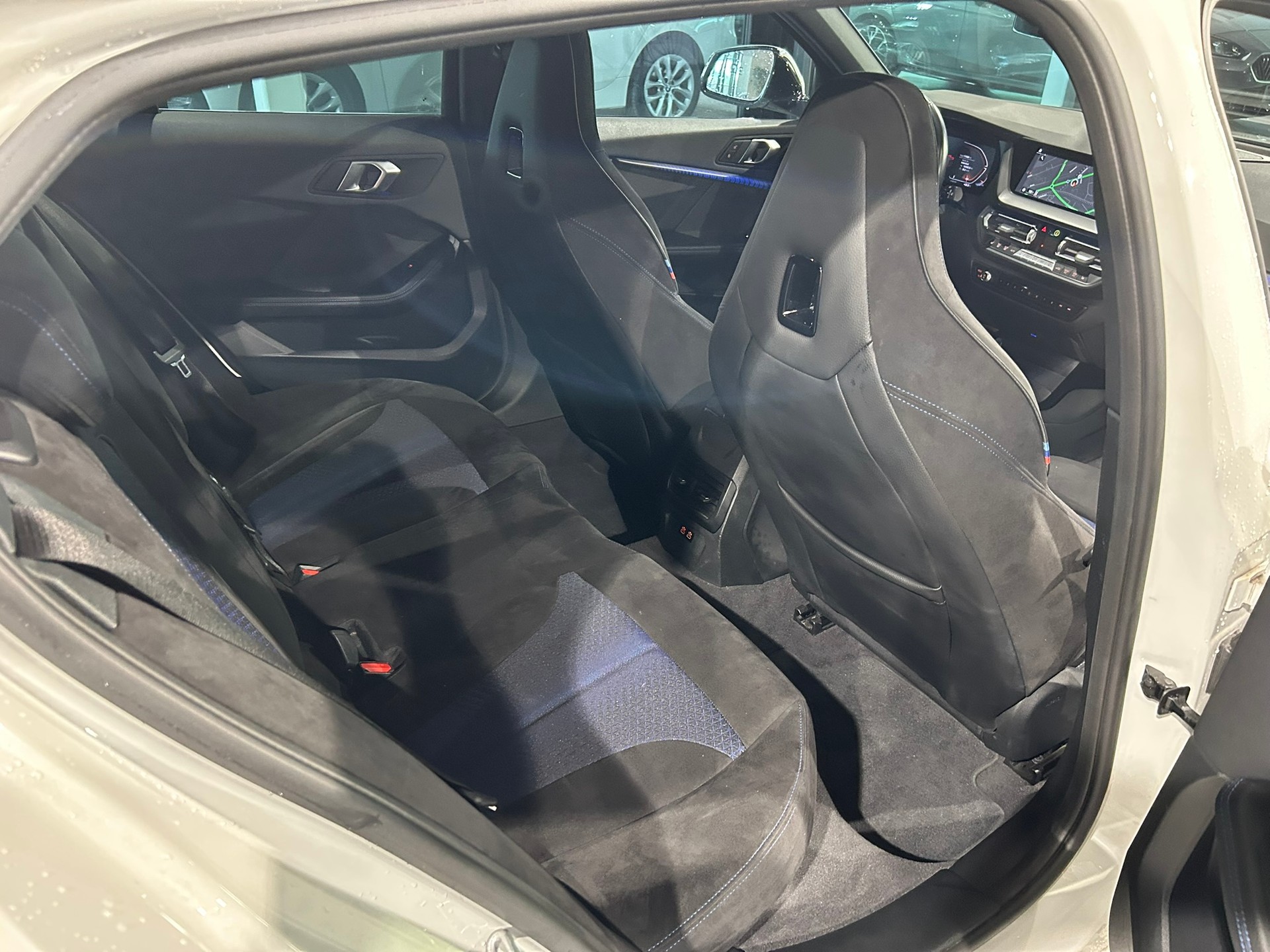 BMW 120i Pure M Sport Steptronic-image-20