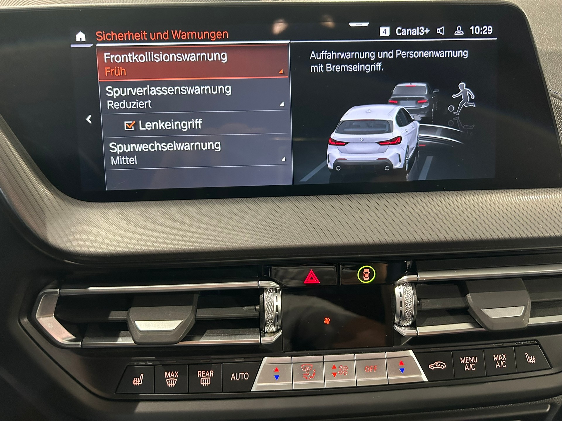 BMW 120i Pure M Sport Steptronic-image-28