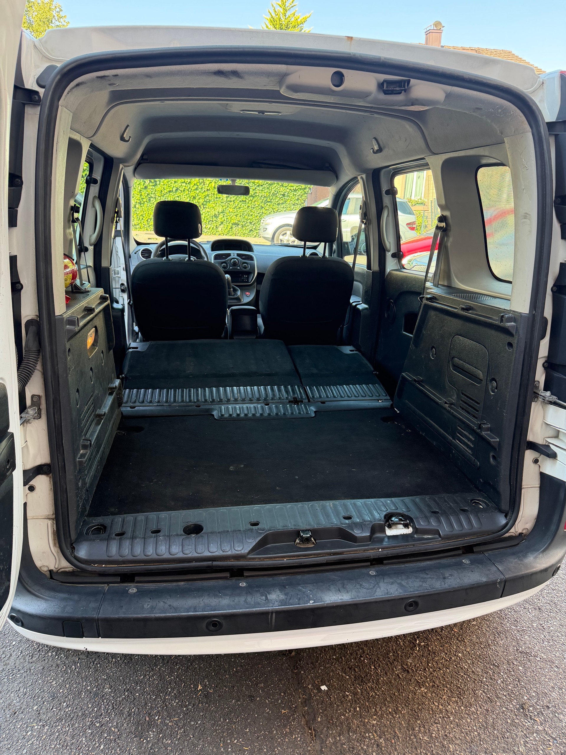 RENAULT Kangoo 1.5 dCi Life-image-5