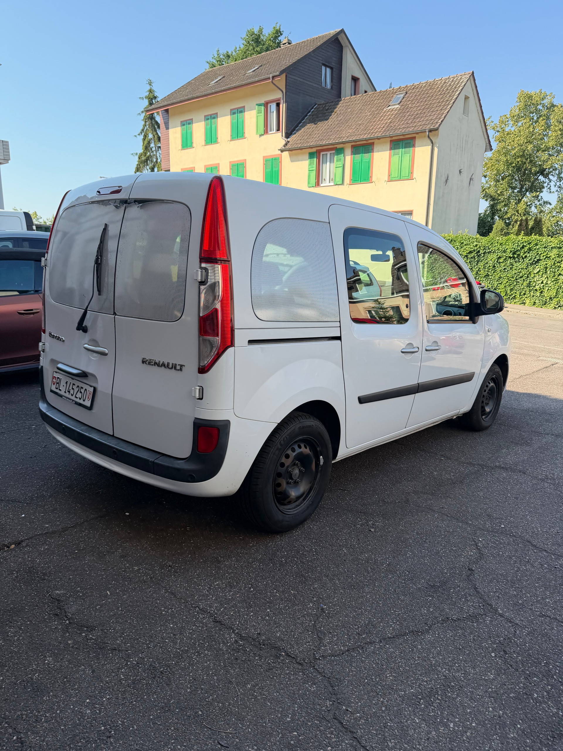 RENAULT Kangoo 1.5 dCi Life-image-3