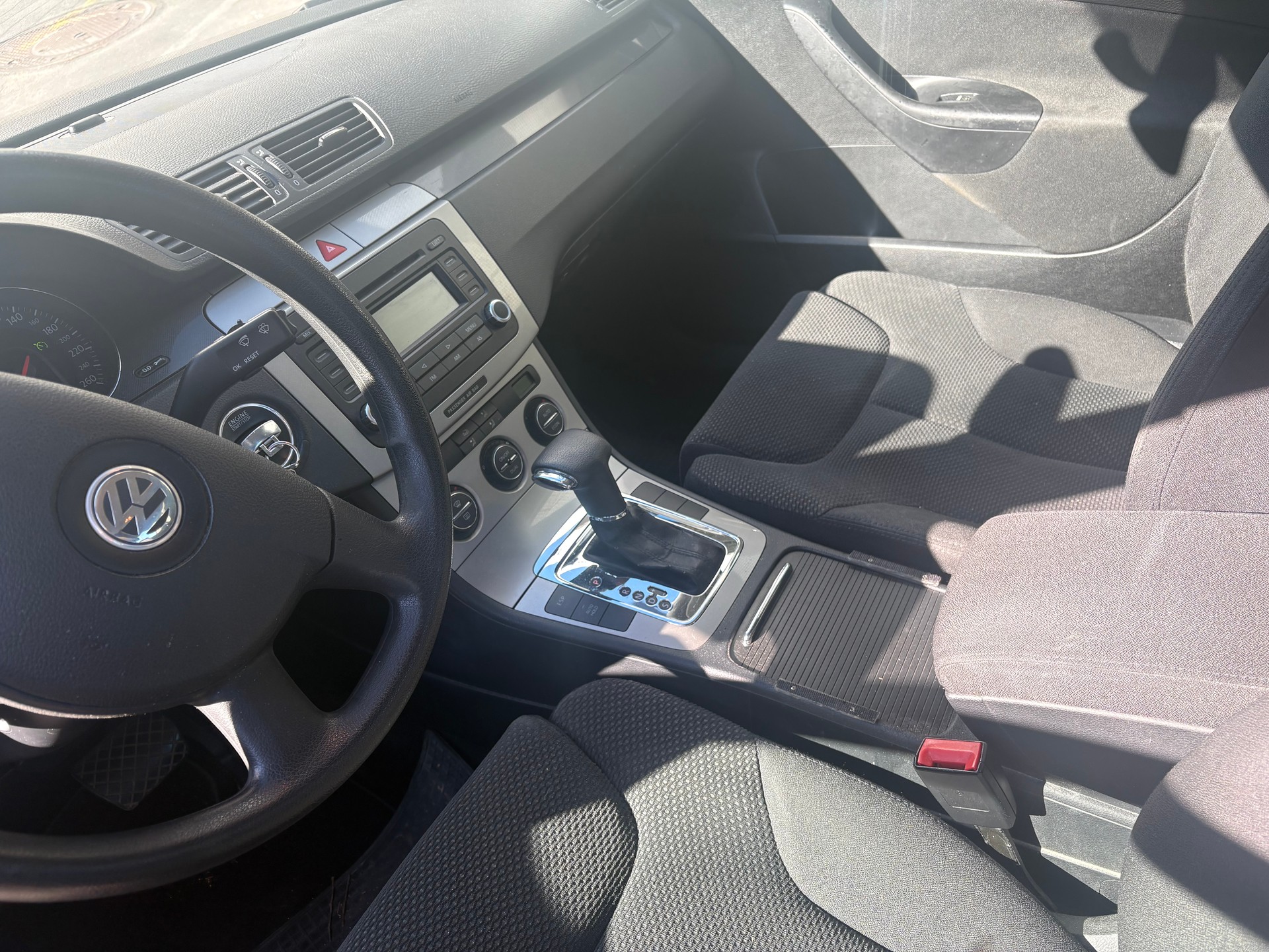 VW Passat 2.0 FSI Highline-image-7