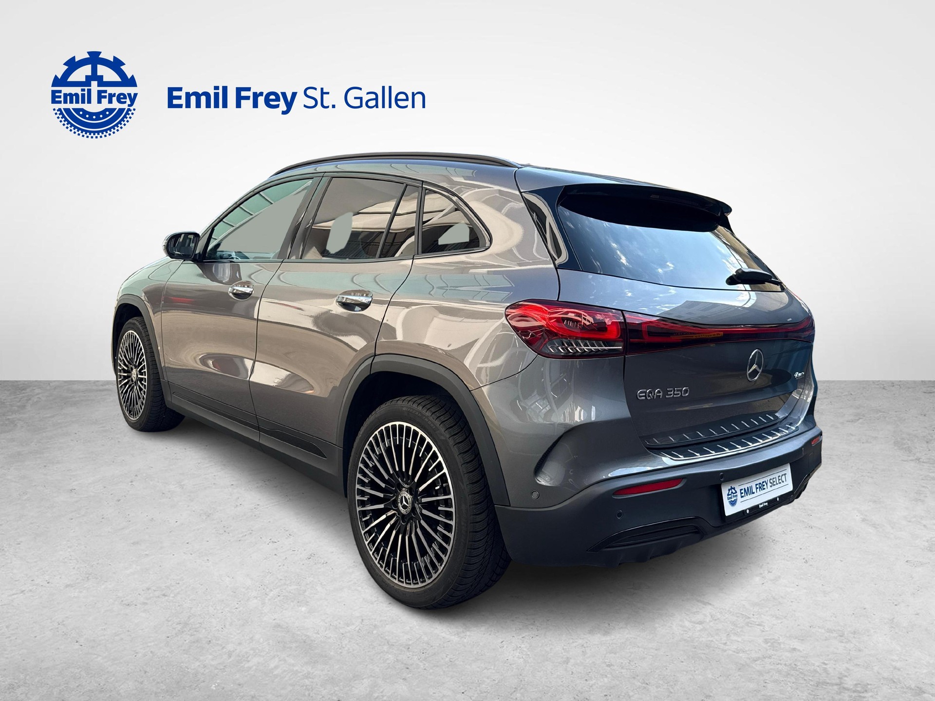 MERCEDES-BENZ EQA 350 Electric Art Line 4matic-showroom-element-2