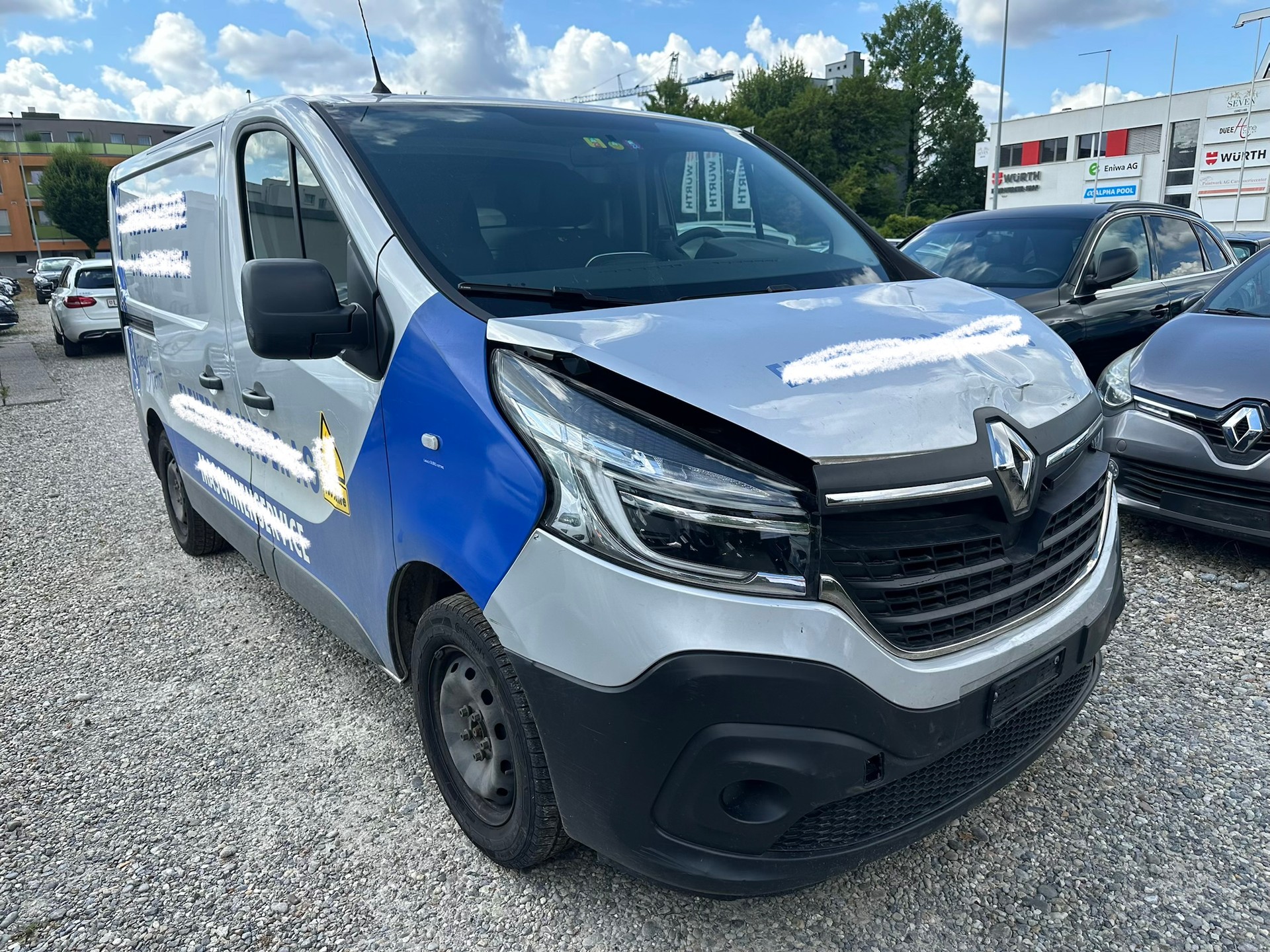 RENAULT Trafic 2.0 dCi 120 3.0t Business L1H1-image-0