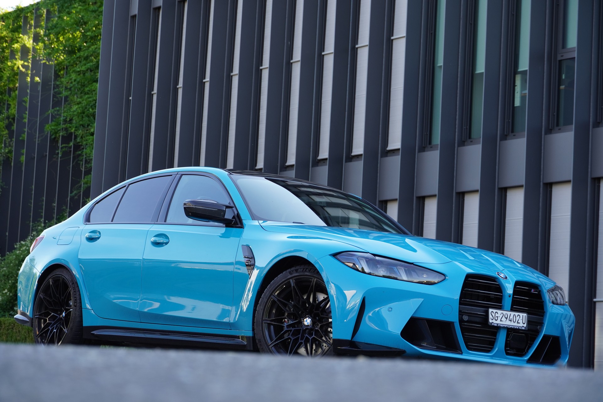 BMW M3 Competition M xDrive// MIAMI BLAU//CARBON SITZE//-image-12