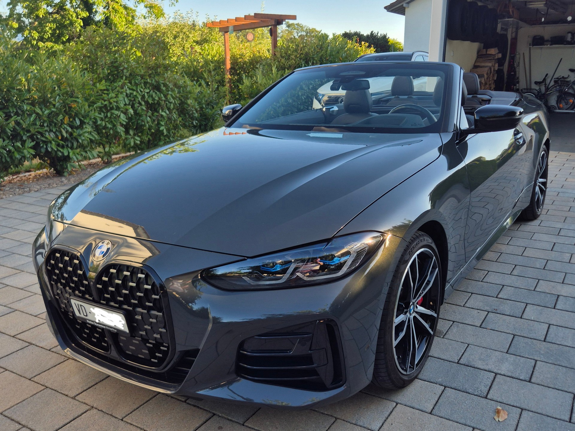 BMW M440i xDrive Cabriolet | Merino | Dravitgrau | Garantie bis 10/2027-image-0