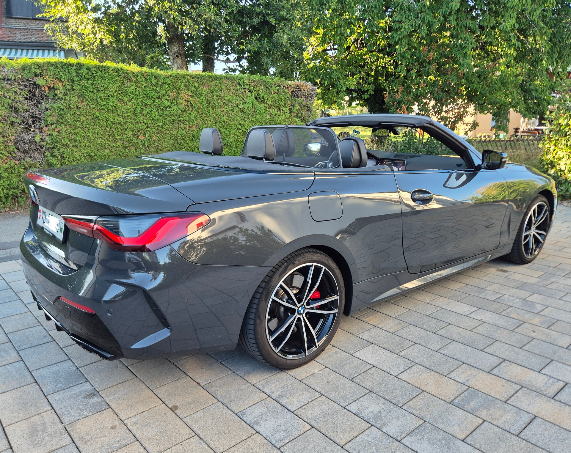 BMW M440i xDrive Cabriolet | Merino | Dravitgrau | Garantie bis 10/2027-image-1