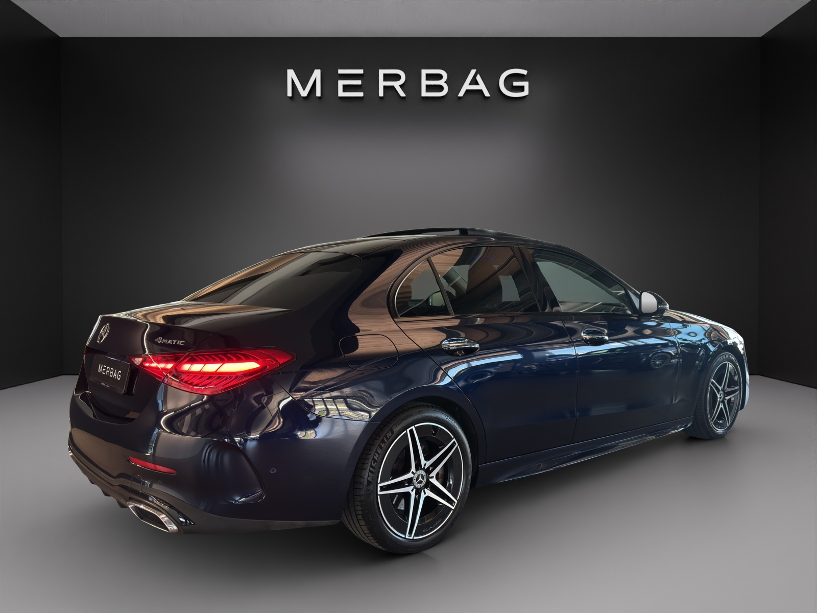 MERCEDES-BENZ C 200 4M AMG Line-image-5