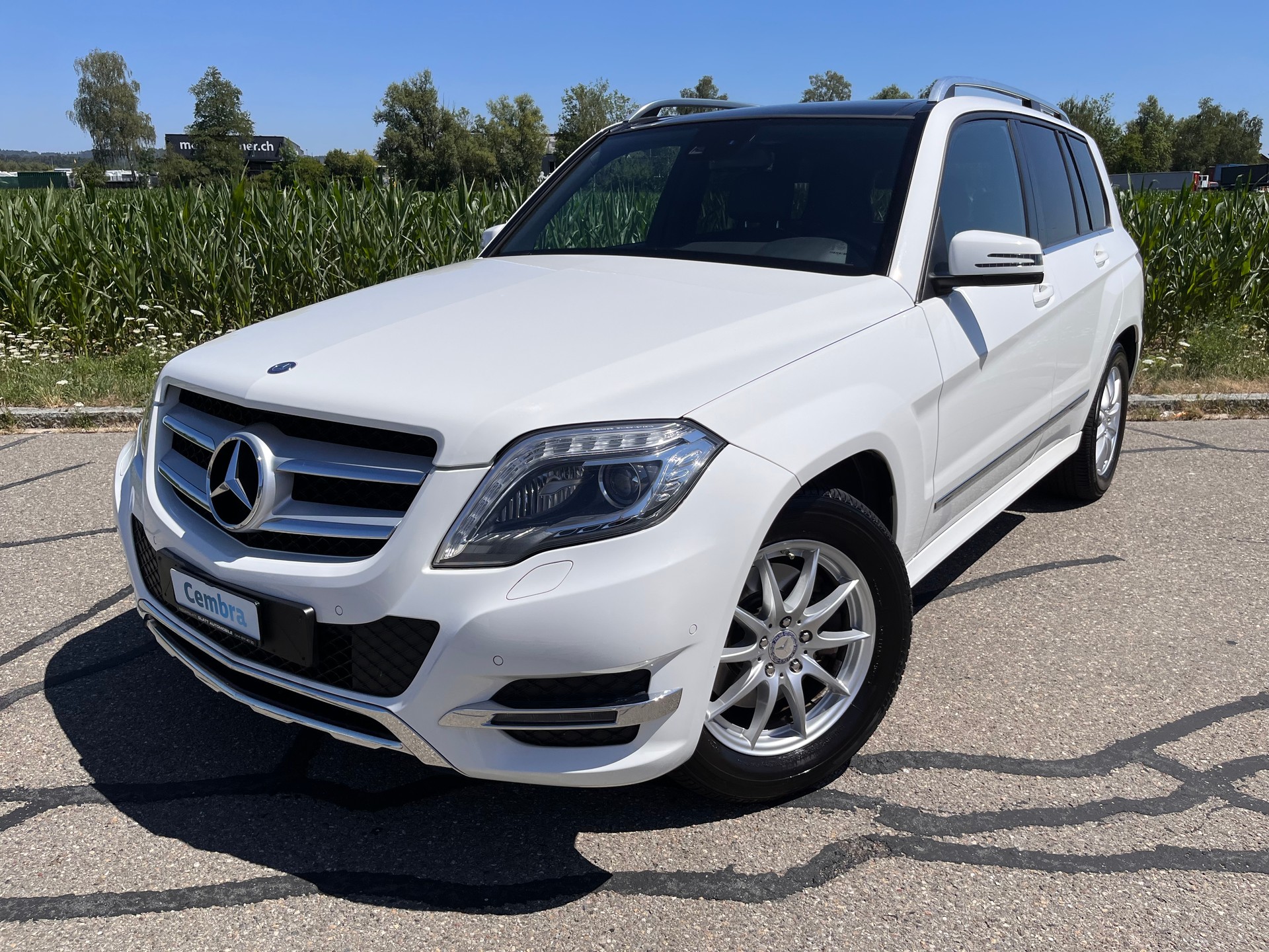 MERCEDES-BENZ GLK 220 CDI 4Matic 7G-Tronic * CHROM PAKET AUSSEN - SPORT PAKET INNEN - PANORAMADACH - AHK 2400kg *-image-0