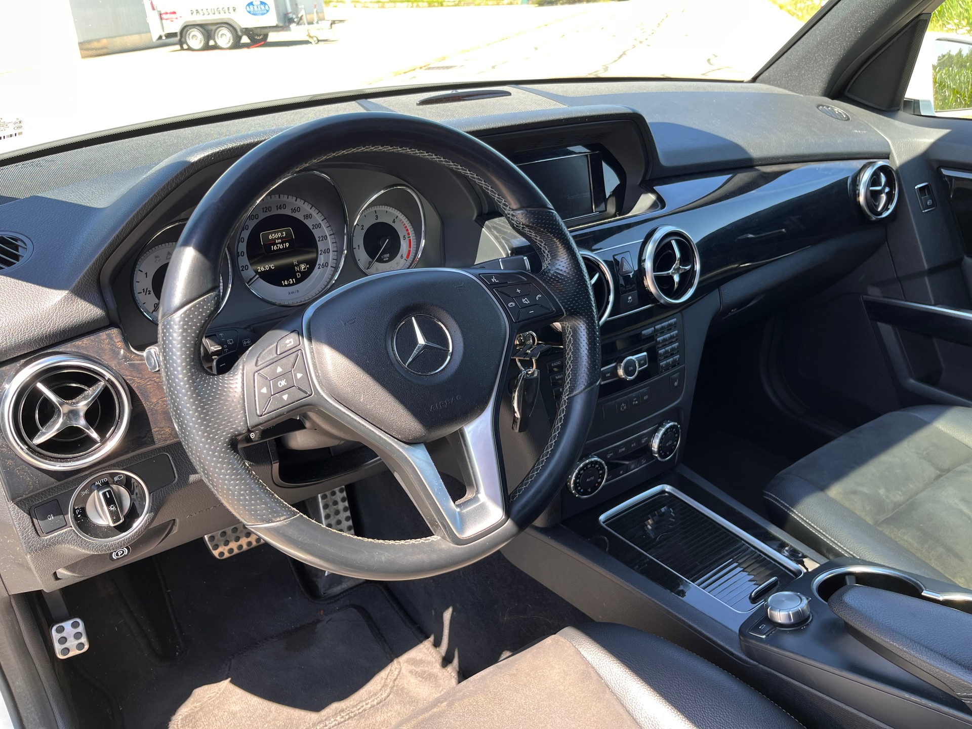 MERCEDES-BENZ GLK 220 CDI 4Matic 7G-Tronic * CHROM PAKET AUSSEN - SPORT PAKET INNEN - PANORAMADACH - AHK 2400kg *-image-11