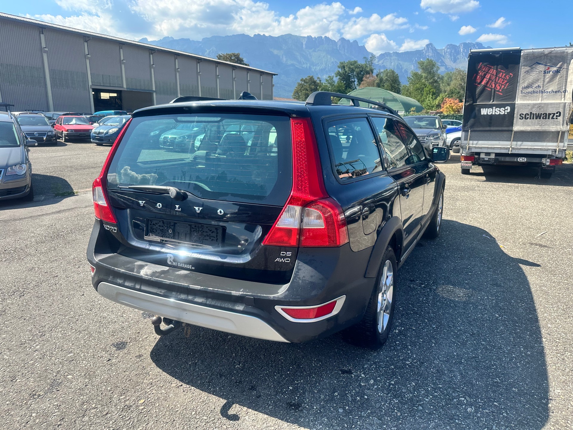 VOLVO XC70 D5 AWD Kinetic-image-6