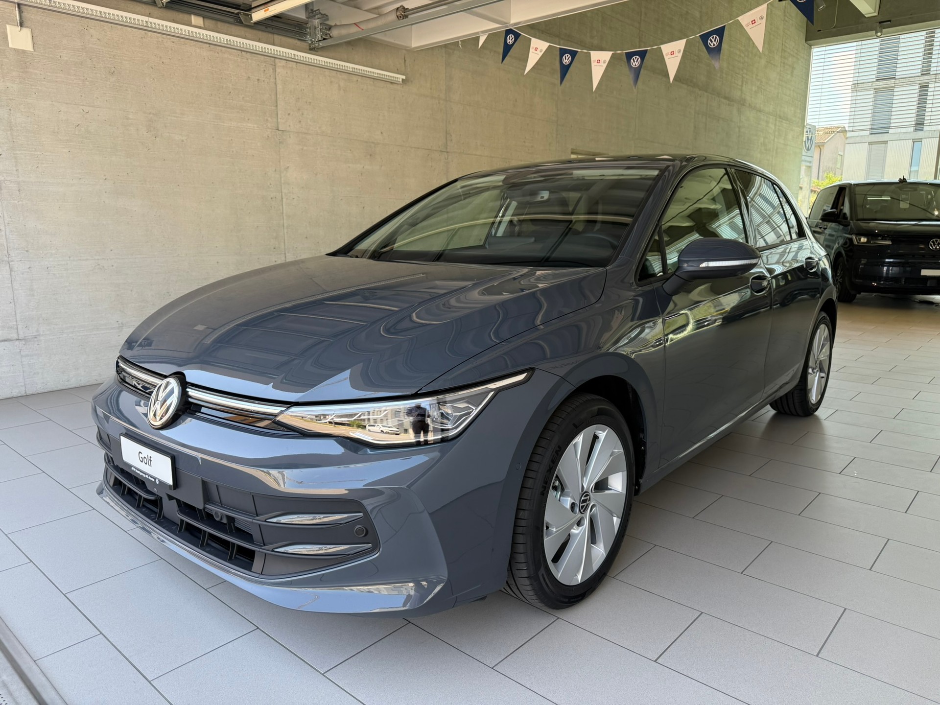 VW Golf 1.5 e TSI mHEV United DSG-image-2