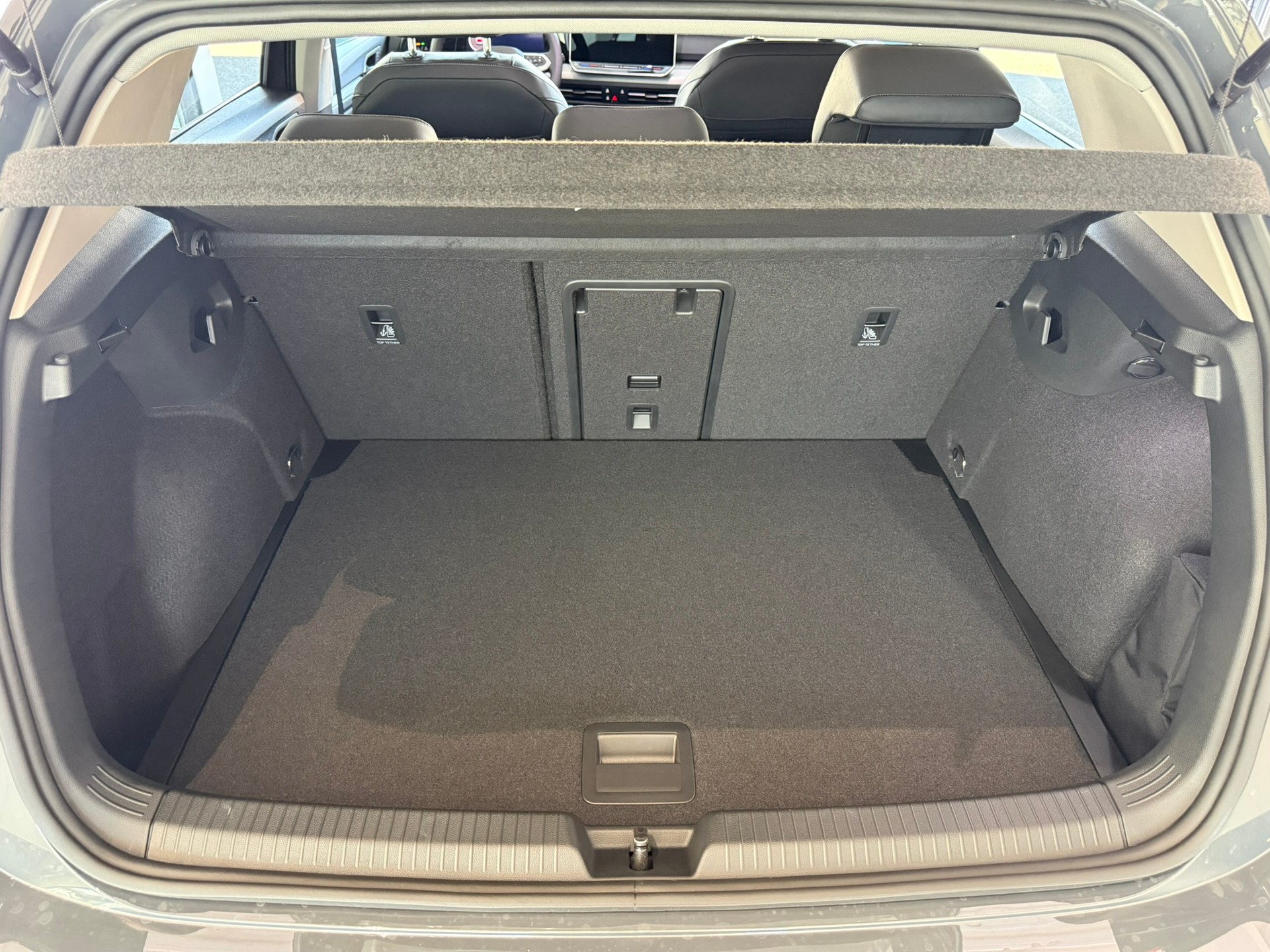 VW Golf 1.5 e TSI mHEV United DSG-image-6