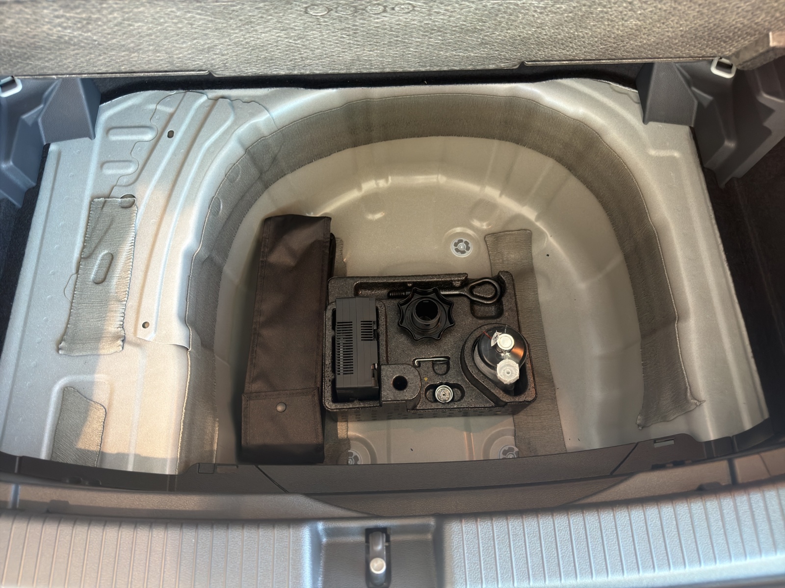VW T-Cross 1.0 TSI EVO Life DSG-image-13
