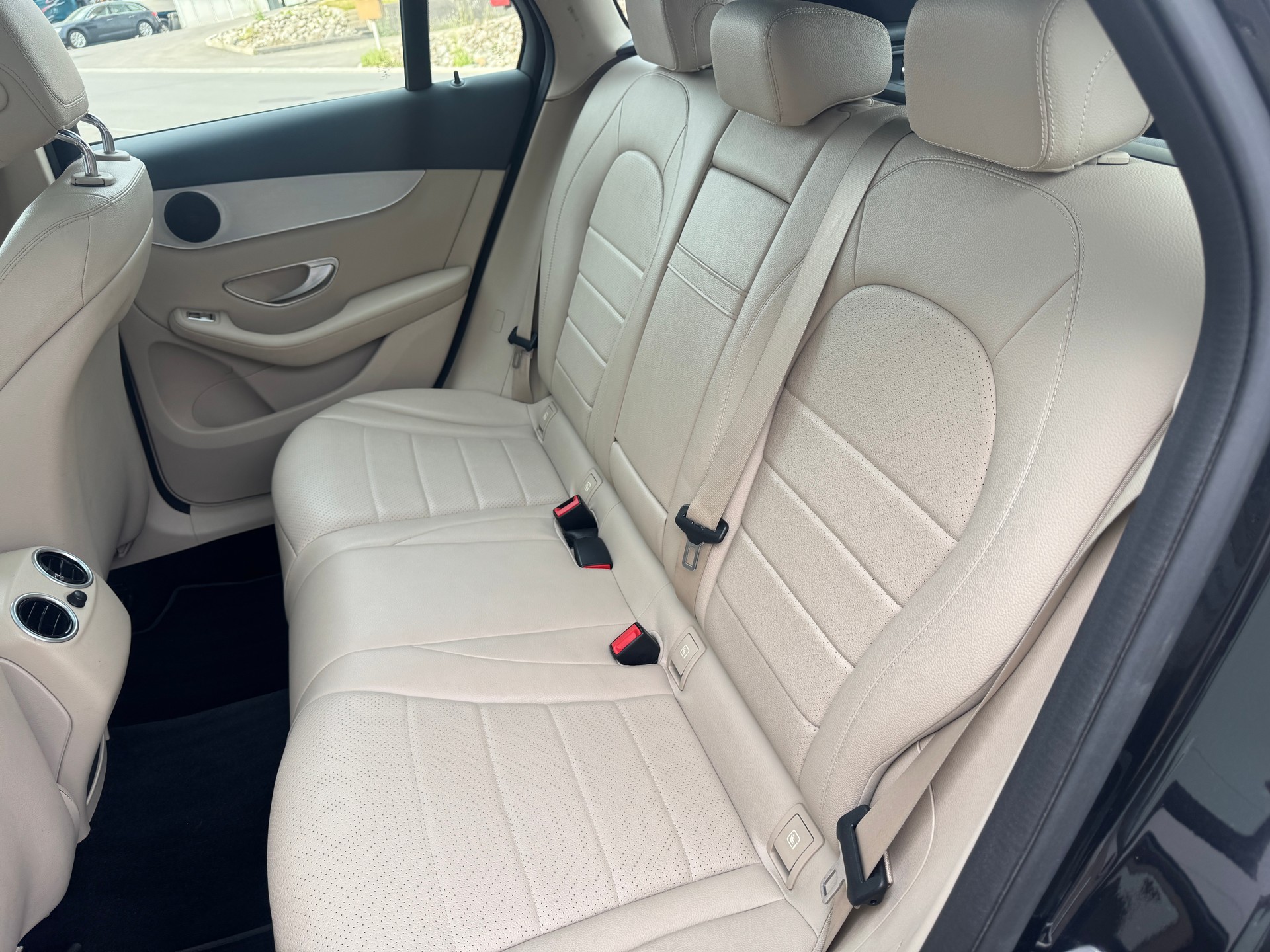 MERCEDES-BENZ GLC 250 d 4Matic 9G-Tronic-image-6