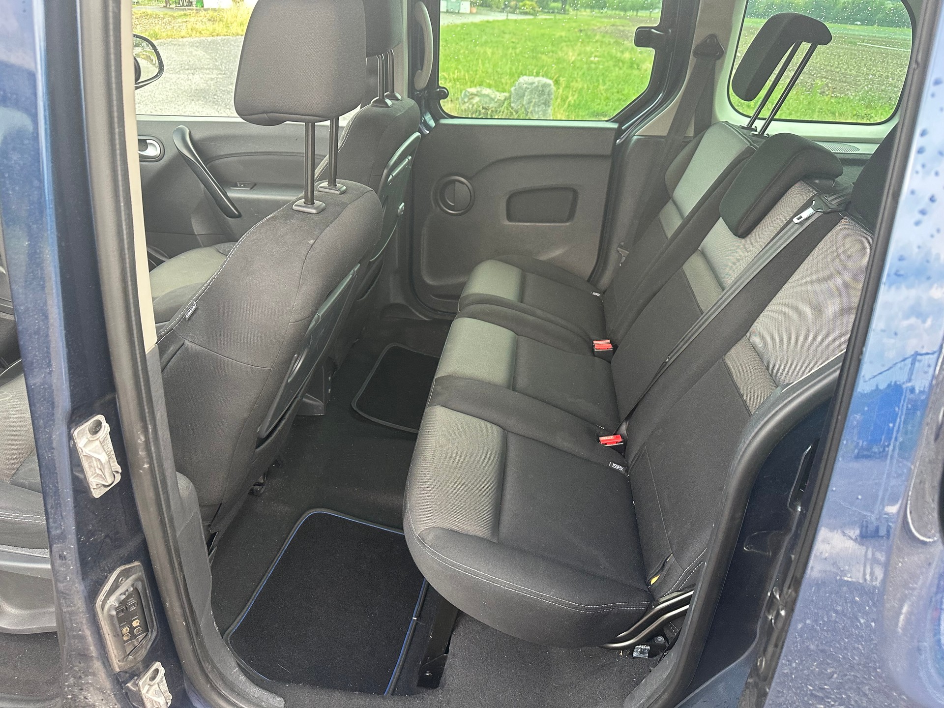 RENAULT Kangoo 1.2 16V Turbo Zen EDC-image-11