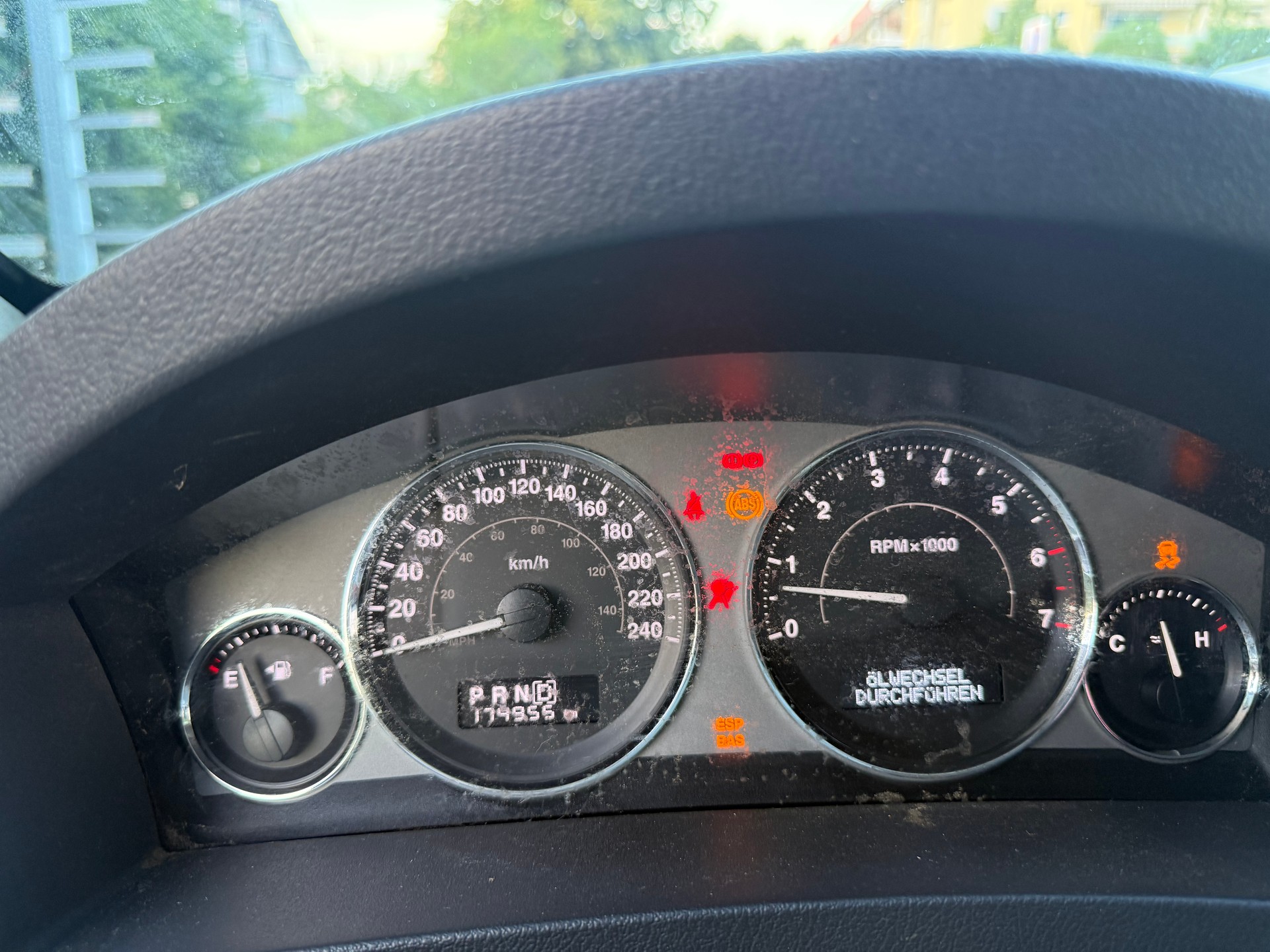 JEEP Gr.Cherokee 4.7 Overland Automatic-image-12