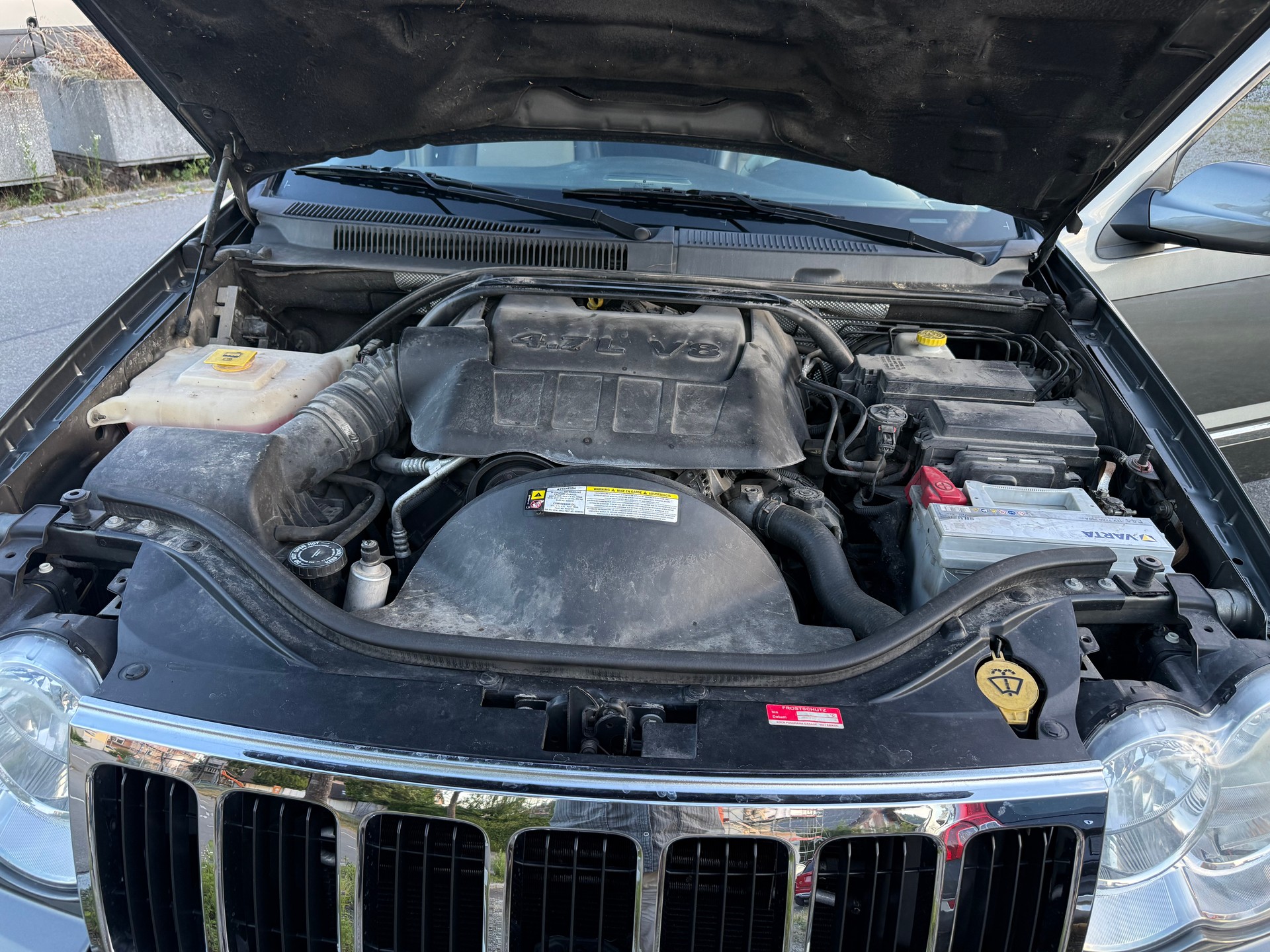 JEEP Gr.Cherokee 4.7 Overland Automatic-image-13