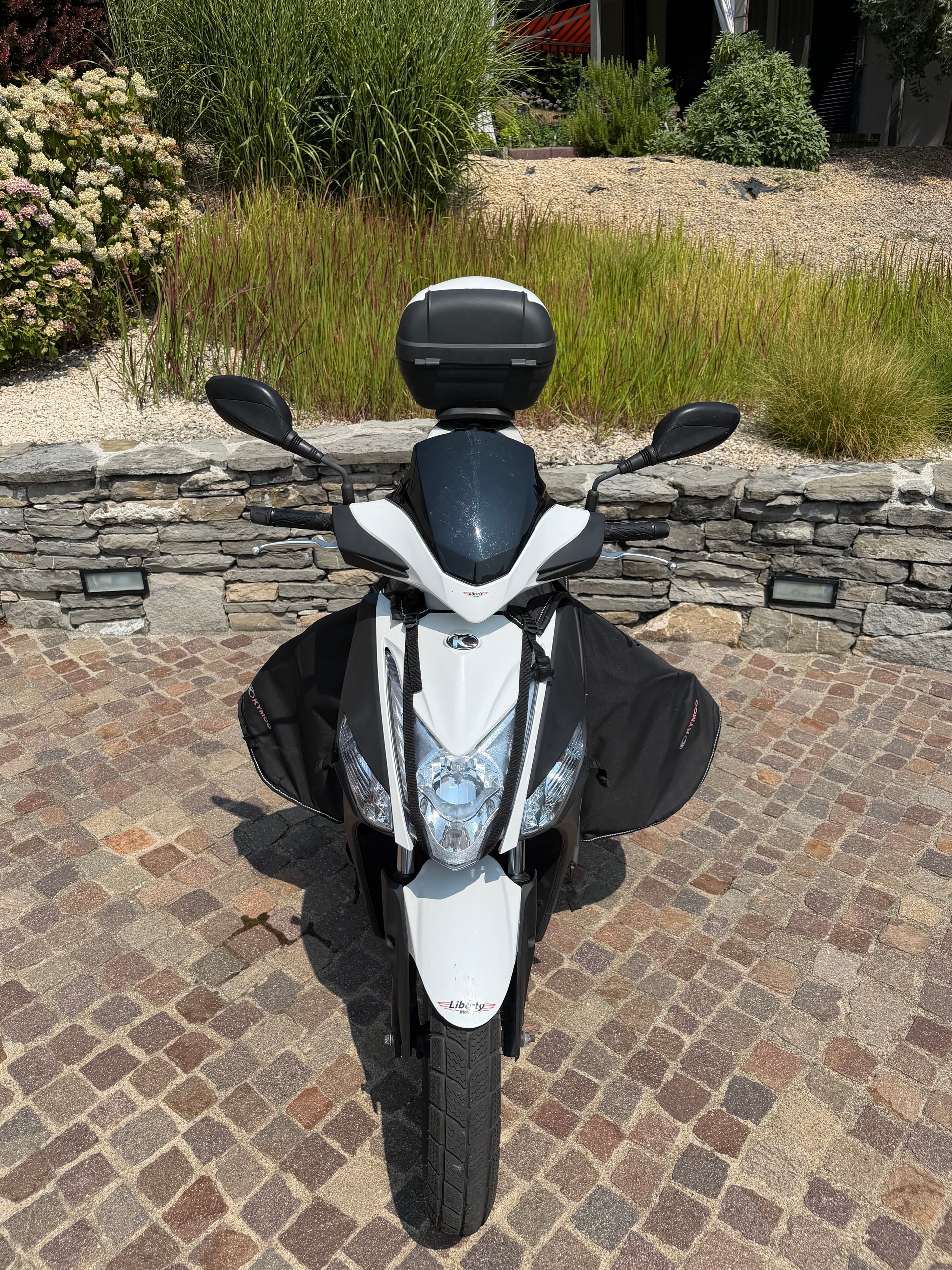 KYMCO Agility 125 4-T 16''-image-1