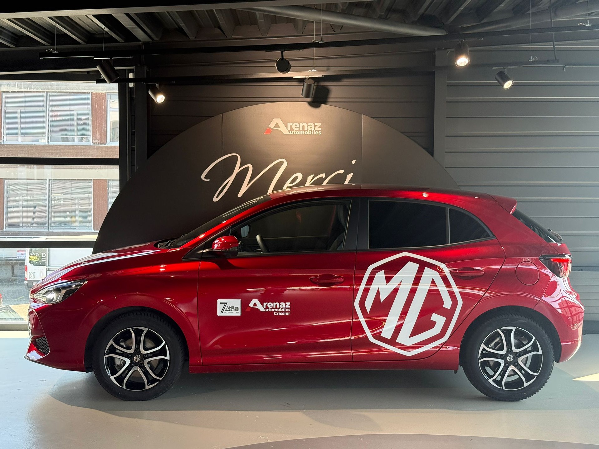 MG 3 1.5 Hybrid Luxury Aut.-image-2