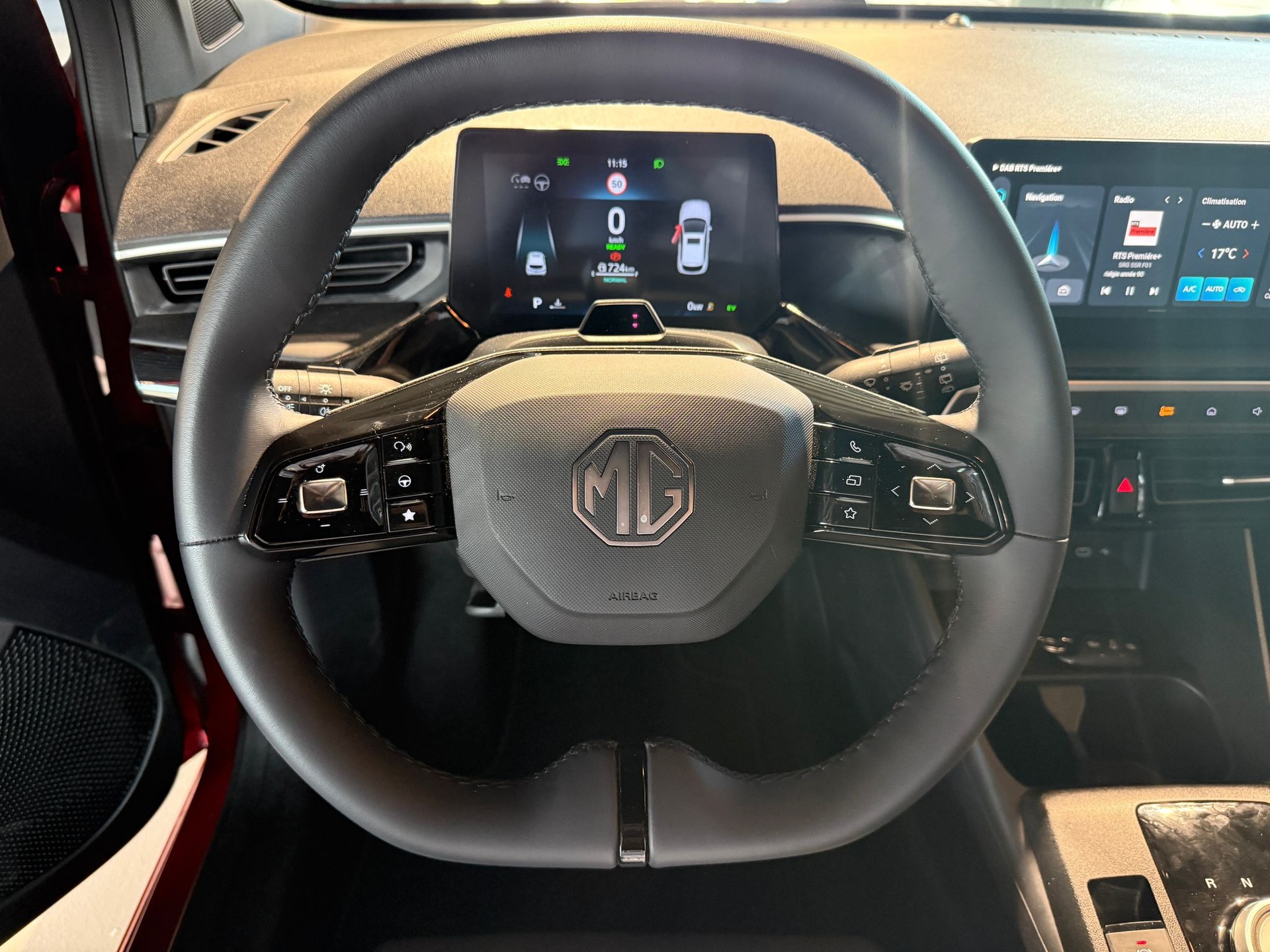MG 3 1.5 Hybrid Luxury Aut.-image-9