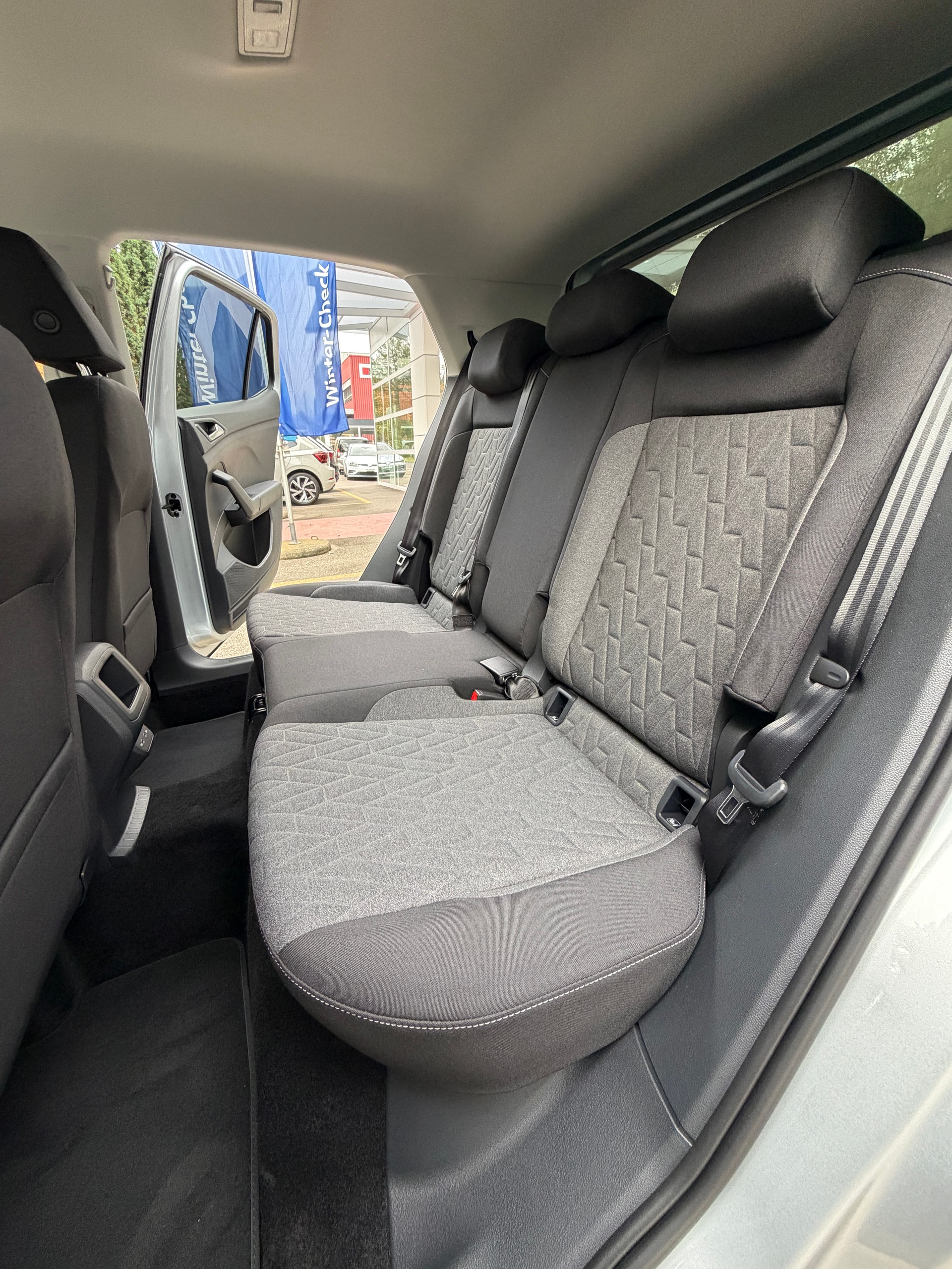 VW T-Cross 1.0 TSI EVO United DSG-image-12
