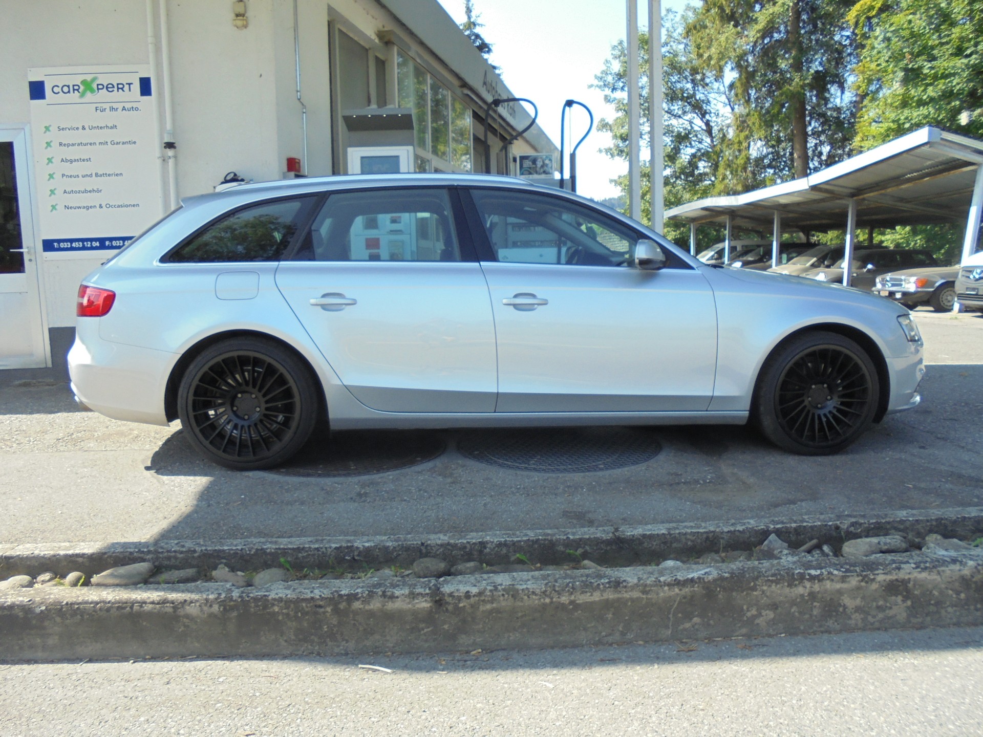 AUDI A4 Avant 3.0 TDI quattro S-tronic-image-2