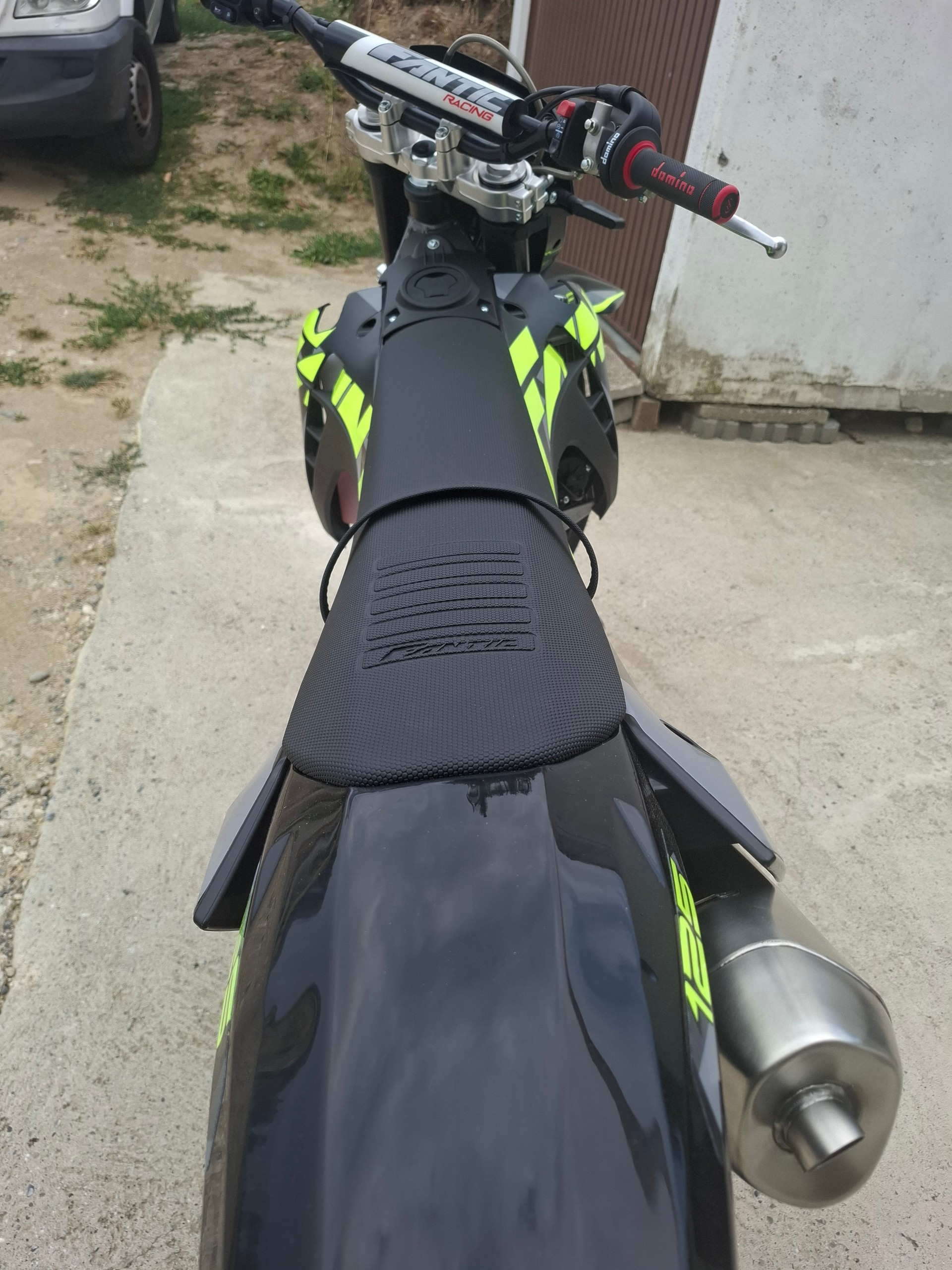 FANTIC XMF 125-image-5