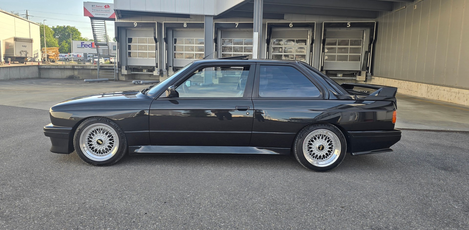 BMW M3-image-7