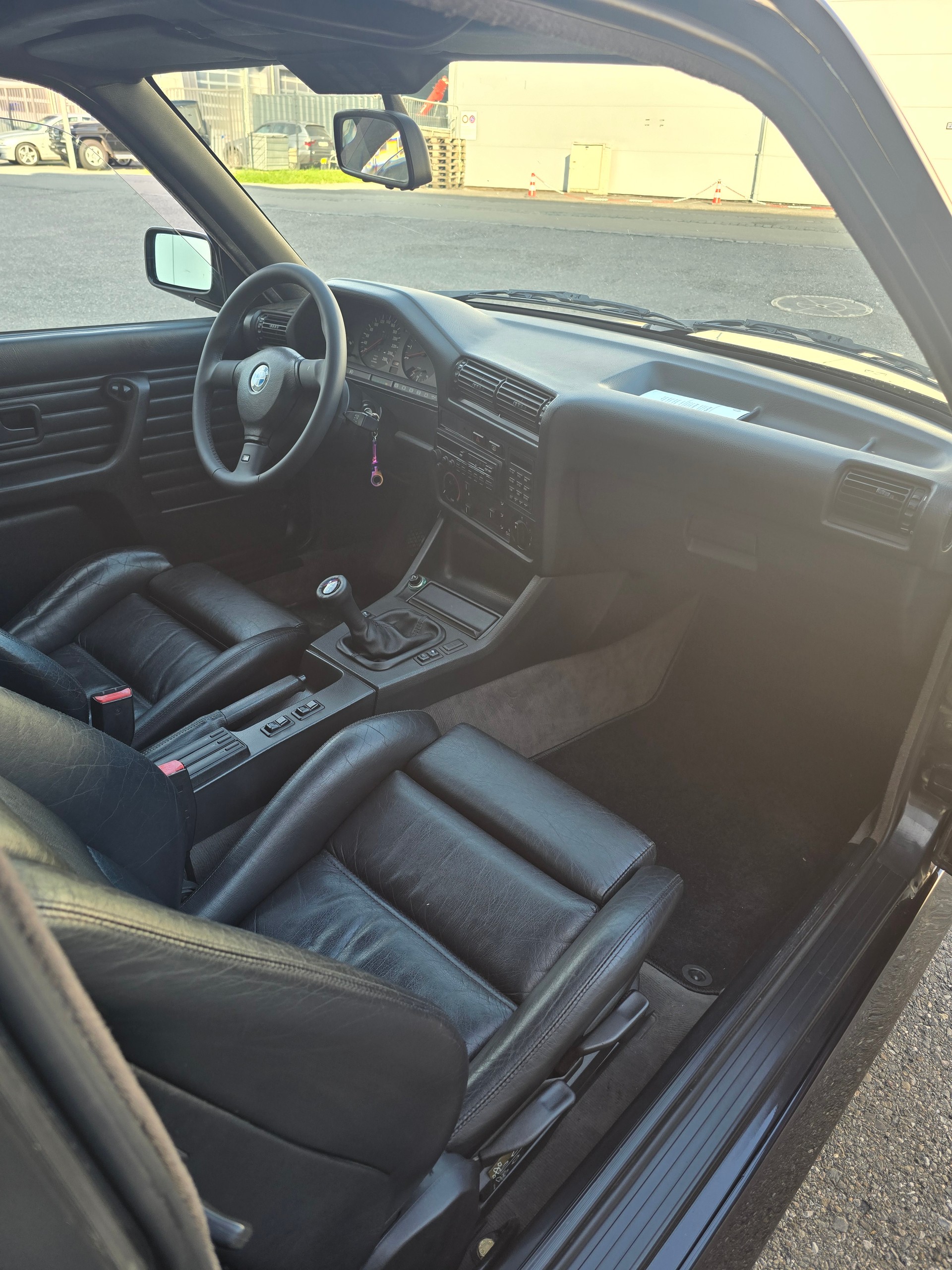 BMW M3-image-11