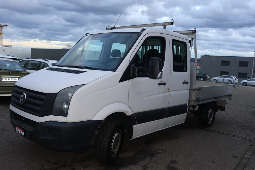 VW Crafter 35 2.0 TDI CR ** Kran ** 7-Plätzer ** AHK ** Nutz-920kg **-image-2