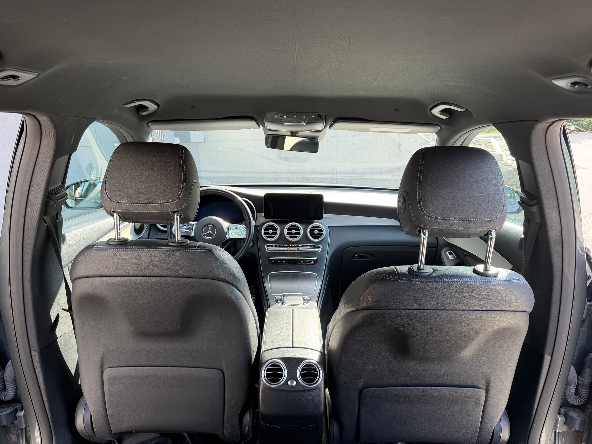 MERCEDES-BENZ GLC 220 d AMG Line 4m-image-8