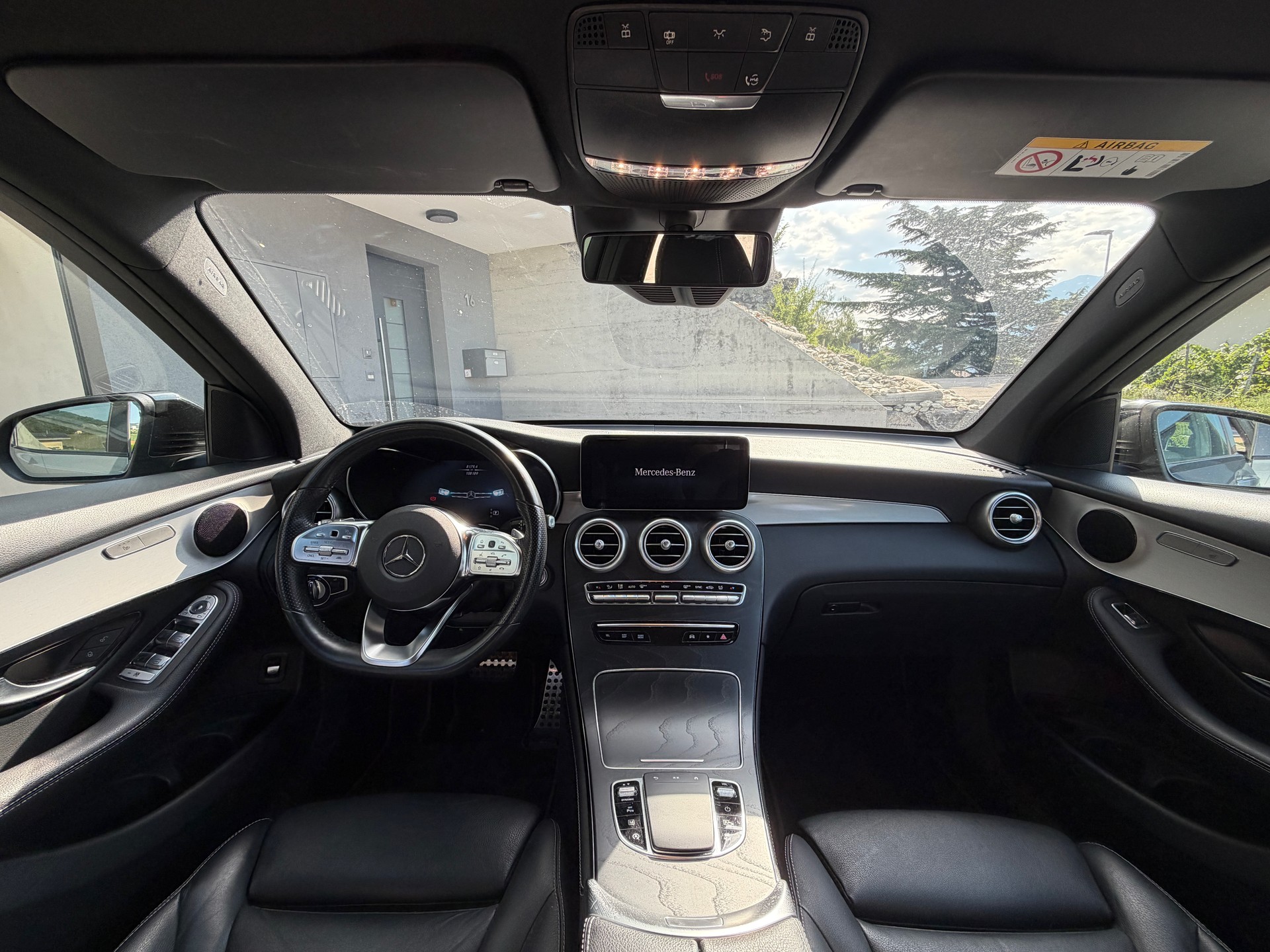 MERCEDES-BENZ GLC 220 d AMG Line 4m-image-7